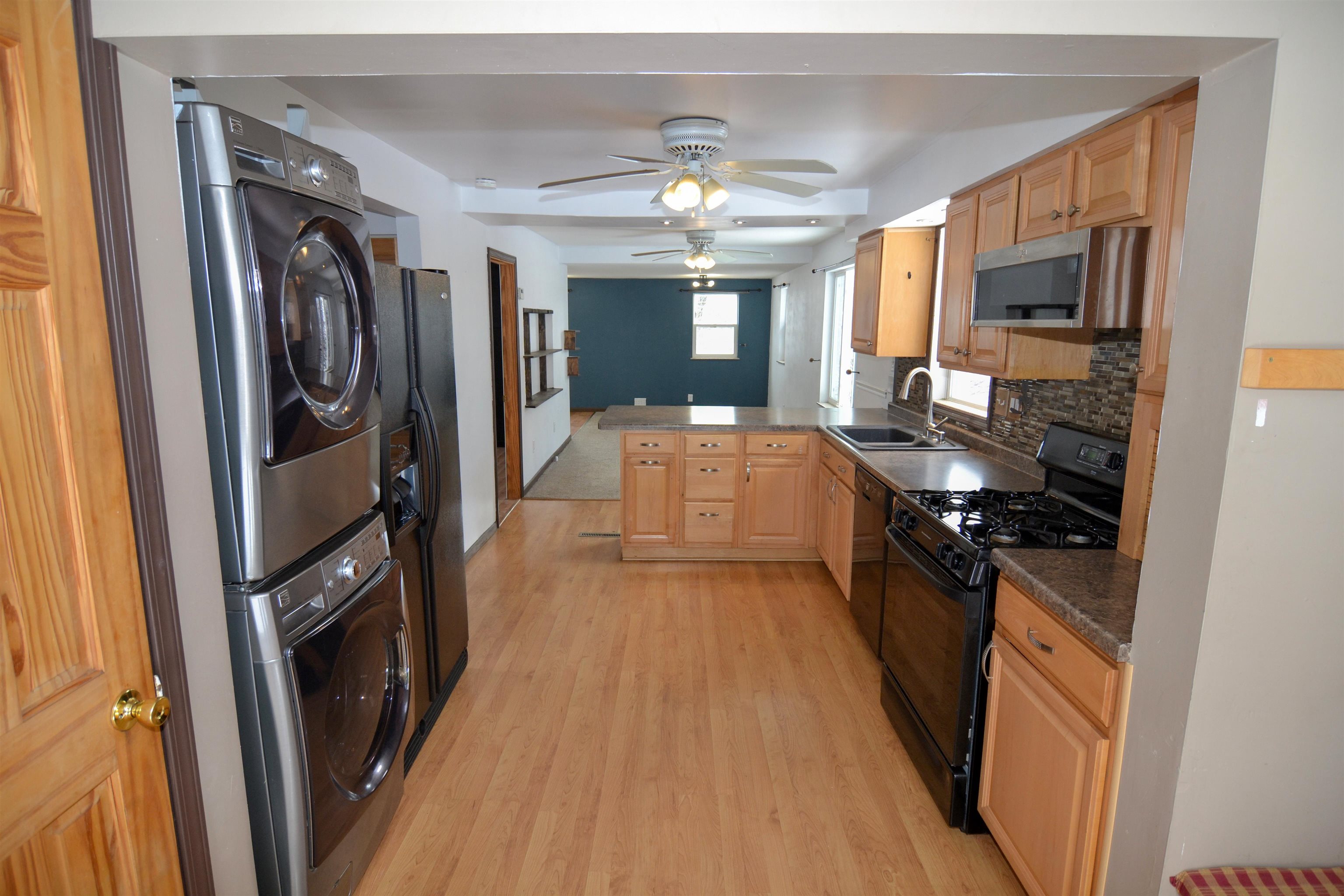 1412 SWANEE AVENUE, Wausau, Wisconsin 54403, 3 Bedrooms Bedrooms, ,2 BathroomsBathrooms,Residential,For Sale,1412 SWANEE AVENUE,22502332