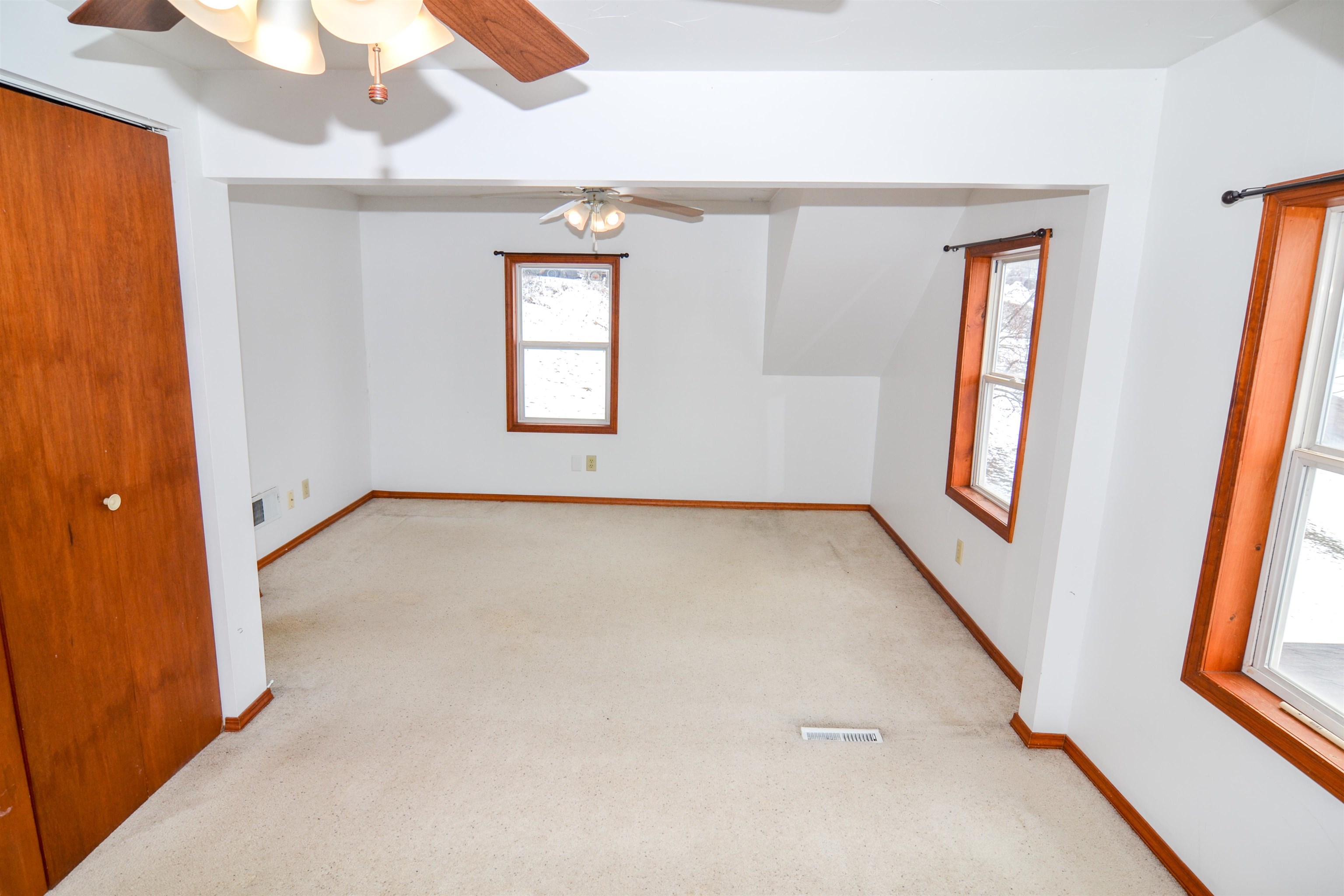 1412 SWANEE AVENUE, Wausau, Wisconsin 54403, 3 Bedrooms Bedrooms, ,2 BathroomsBathrooms,Residential,For Sale,1412 SWANEE AVENUE,22502332