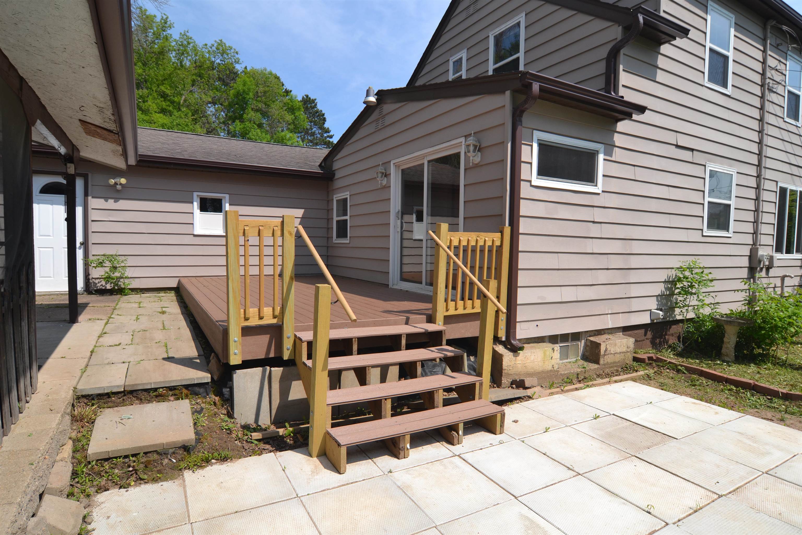 1412 SWANEE AVENUE, Wausau, Wisconsin 54403, 3 Bedrooms Bedrooms, ,2 BathroomsBathrooms,Residential,For Sale,1412 SWANEE AVENUE,22502332