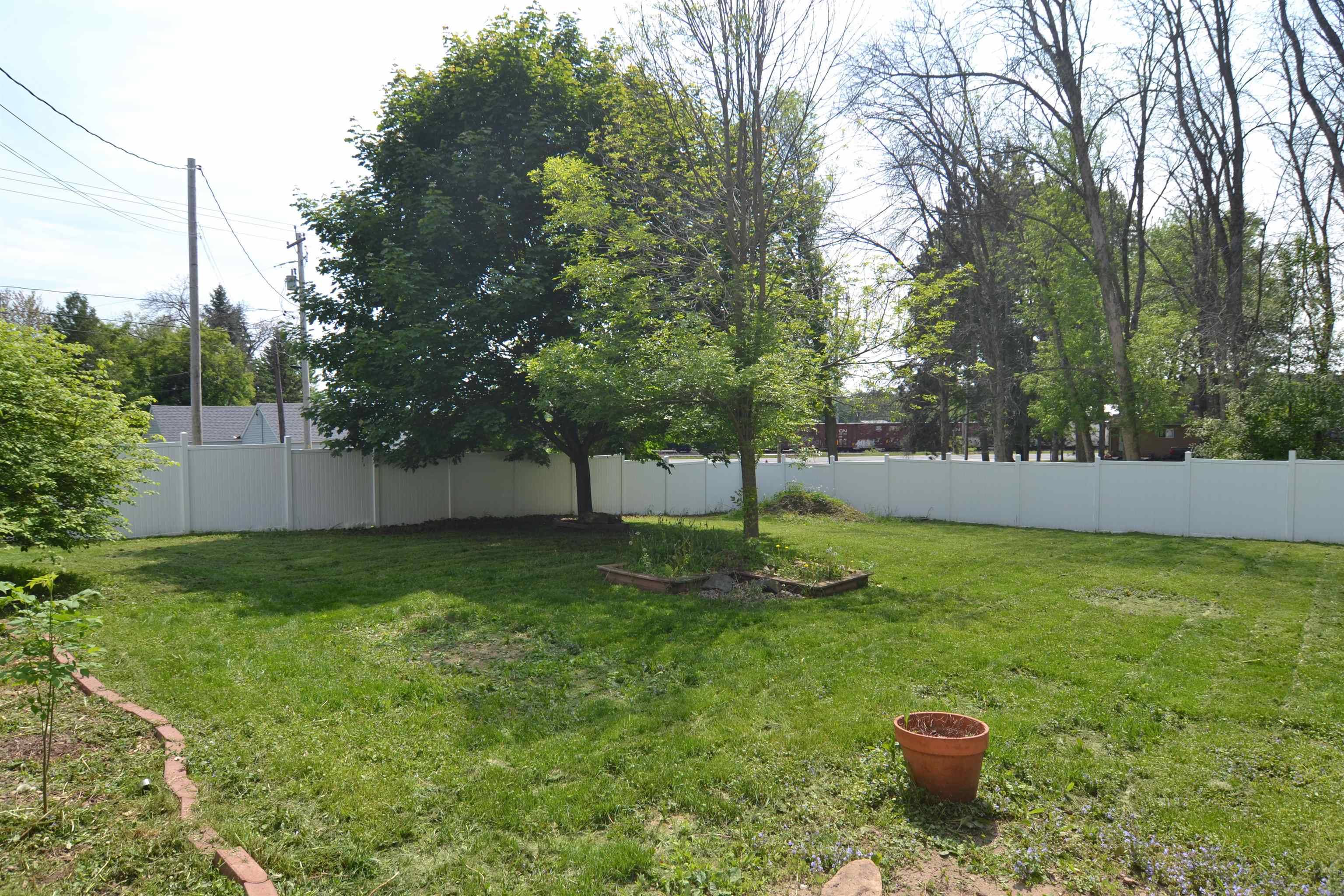 1412 SWANEE AVENUE, Wausau, Wisconsin 54403, 3 Bedrooms Bedrooms, ,2 BathroomsBathrooms,Residential,For Sale,1412 SWANEE AVENUE,22502332