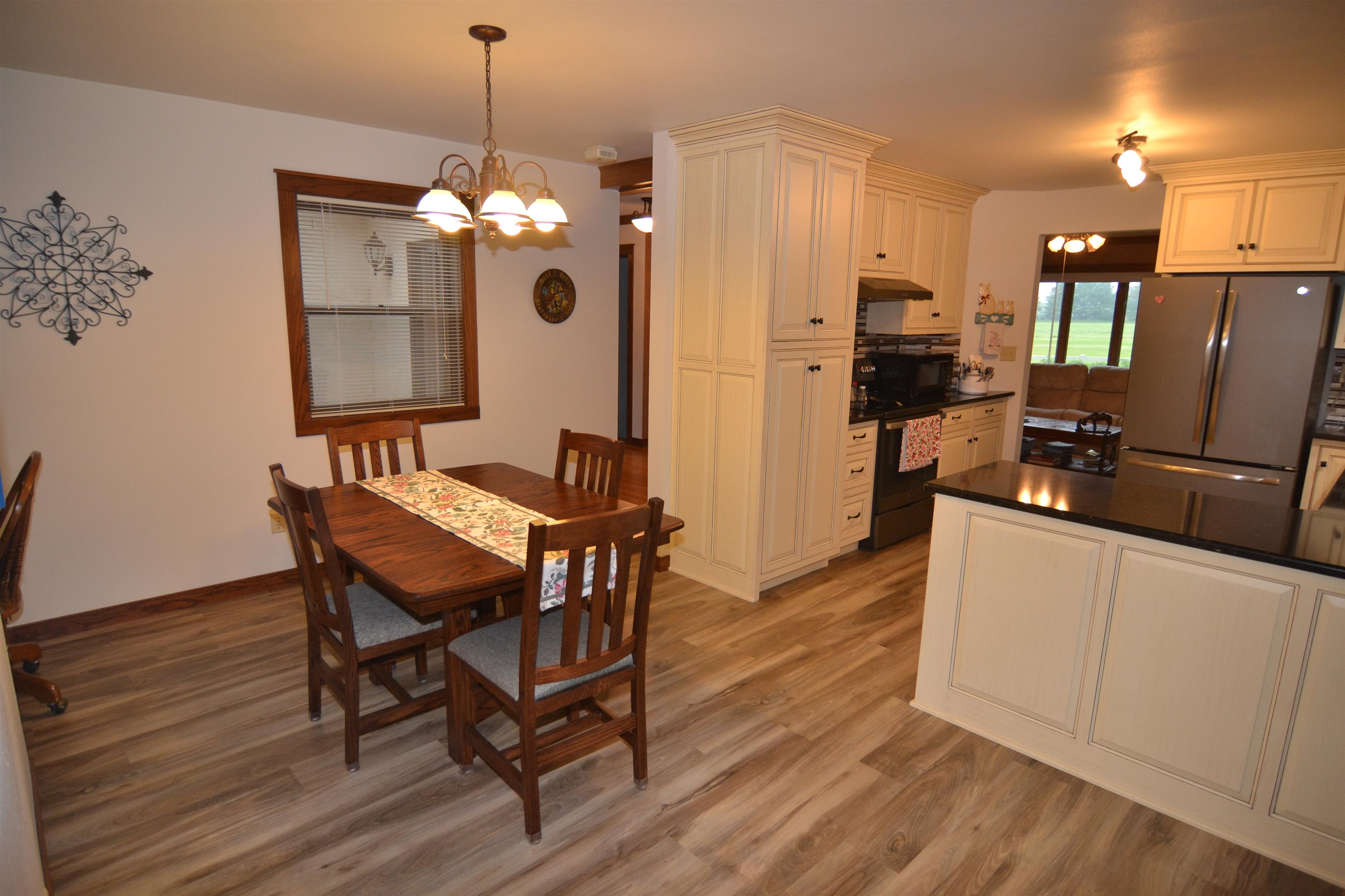 2367 WHITETAIL DRIVE, Kronenwetter, Wisconsin 54455, 2 Bedrooms Bedrooms, ,2 BathroomsBathrooms,Residential,For Sale,2367 WHITETAIL DRIVE,22502335