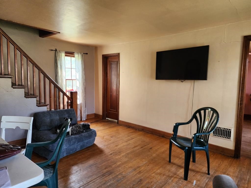 323 SPAULDING STREET, Tigerton, Wisconsin 54486, 3 Bedrooms Bedrooms, ,1 BathroomBathrooms,Residential,For Sale,323 SPAULDING STREET,22502336