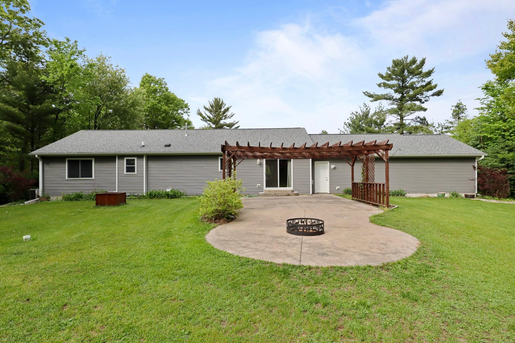 9362 CAMILLA COURT, Nekoosa, Wisconsin 54457, 3 Bedrooms Bedrooms, ,2 BathroomsBathrooms,Residential,For Sale,9362 CAMILLA COURT,22502337