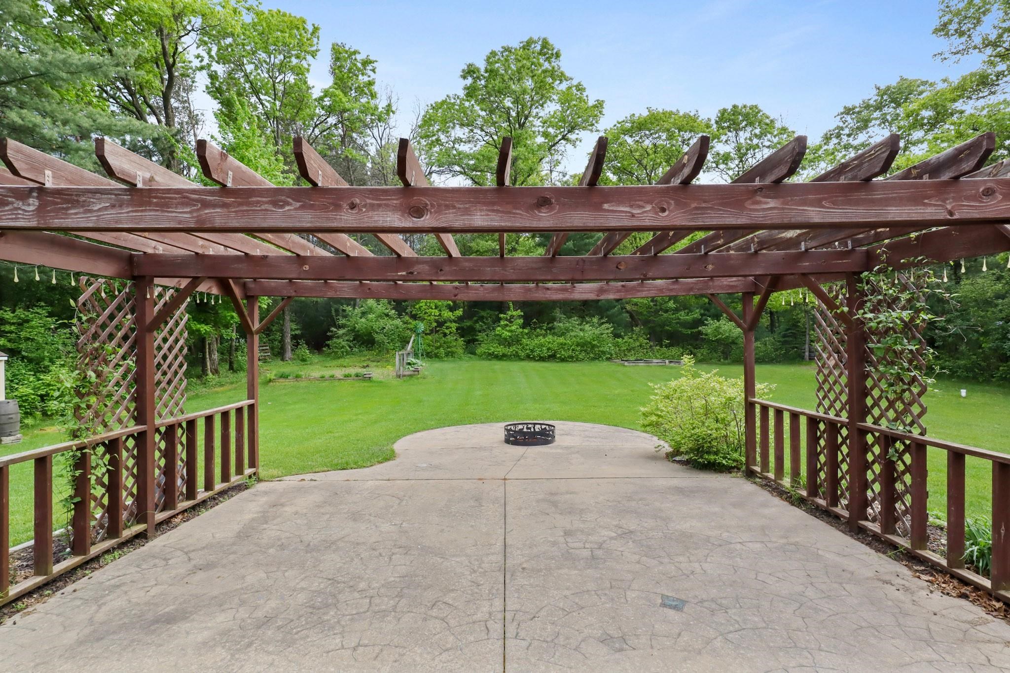 9362 CAMILLA COURT, Nekoosa, Wisconsin 54457, 3 Bedrooms Bedrooms, ,2 BathroomsBathrooms,Residential,For Sale,9362 CAMILLA COURT,22502337