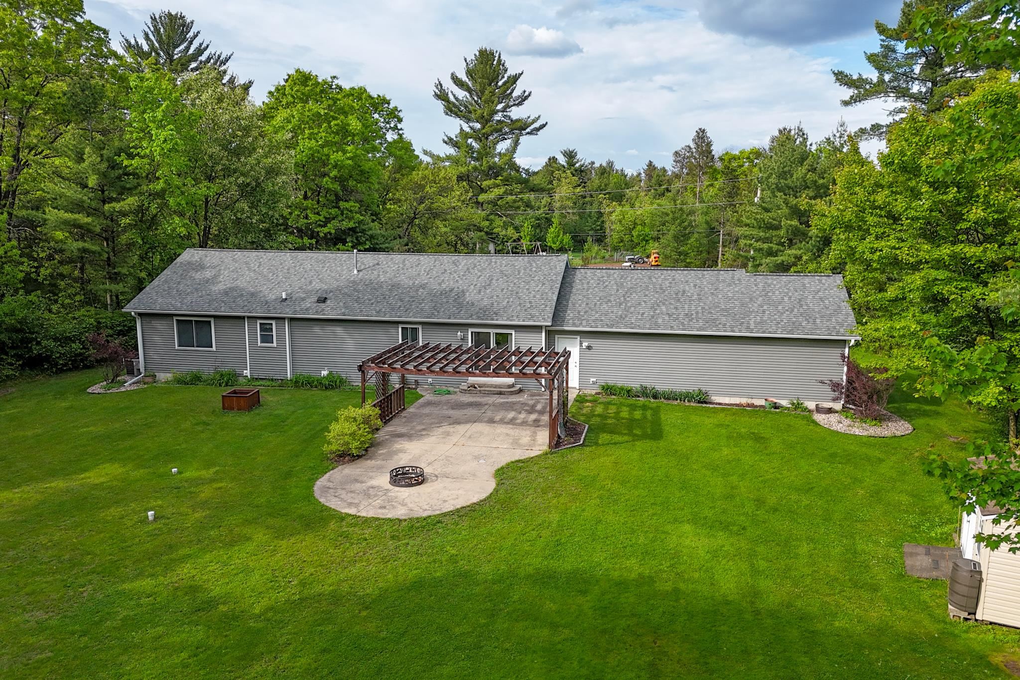 9362 CAMILLA COURT, Nekoosa, Wisconsin 54457, 3 Bedrooms Bedrooms, ,2 BathroomsBathrooms,Residential,For Sale,9362 CAMILLA COURT,22502337