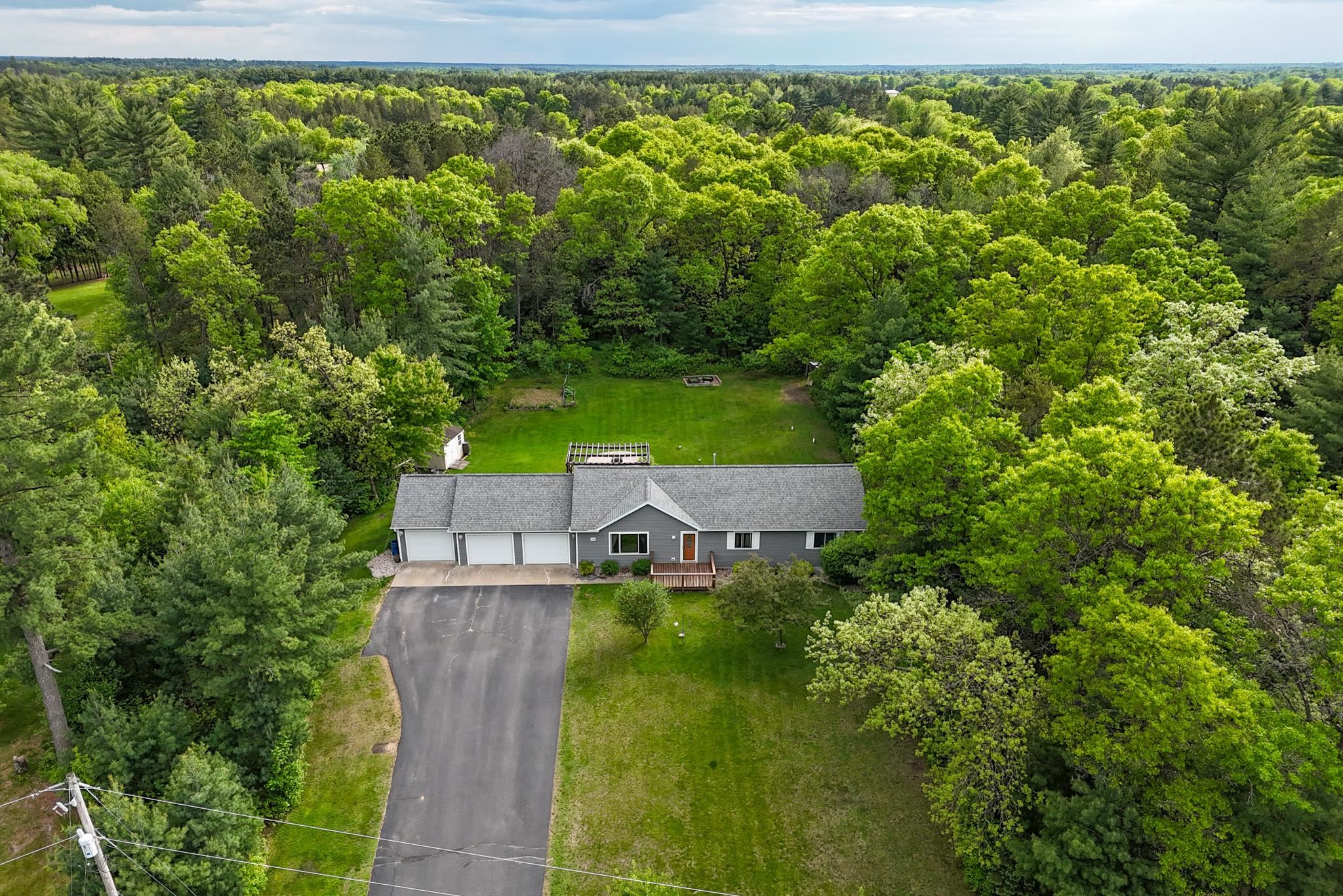 9362 CAMILLA COURT, Nekoosa, Wisconsin 54457, 3 Bedrooms Bedrooms, ,2 BathroomsBathrooms,Residential,For Sale,9362 CAMILLA COURT,22502337