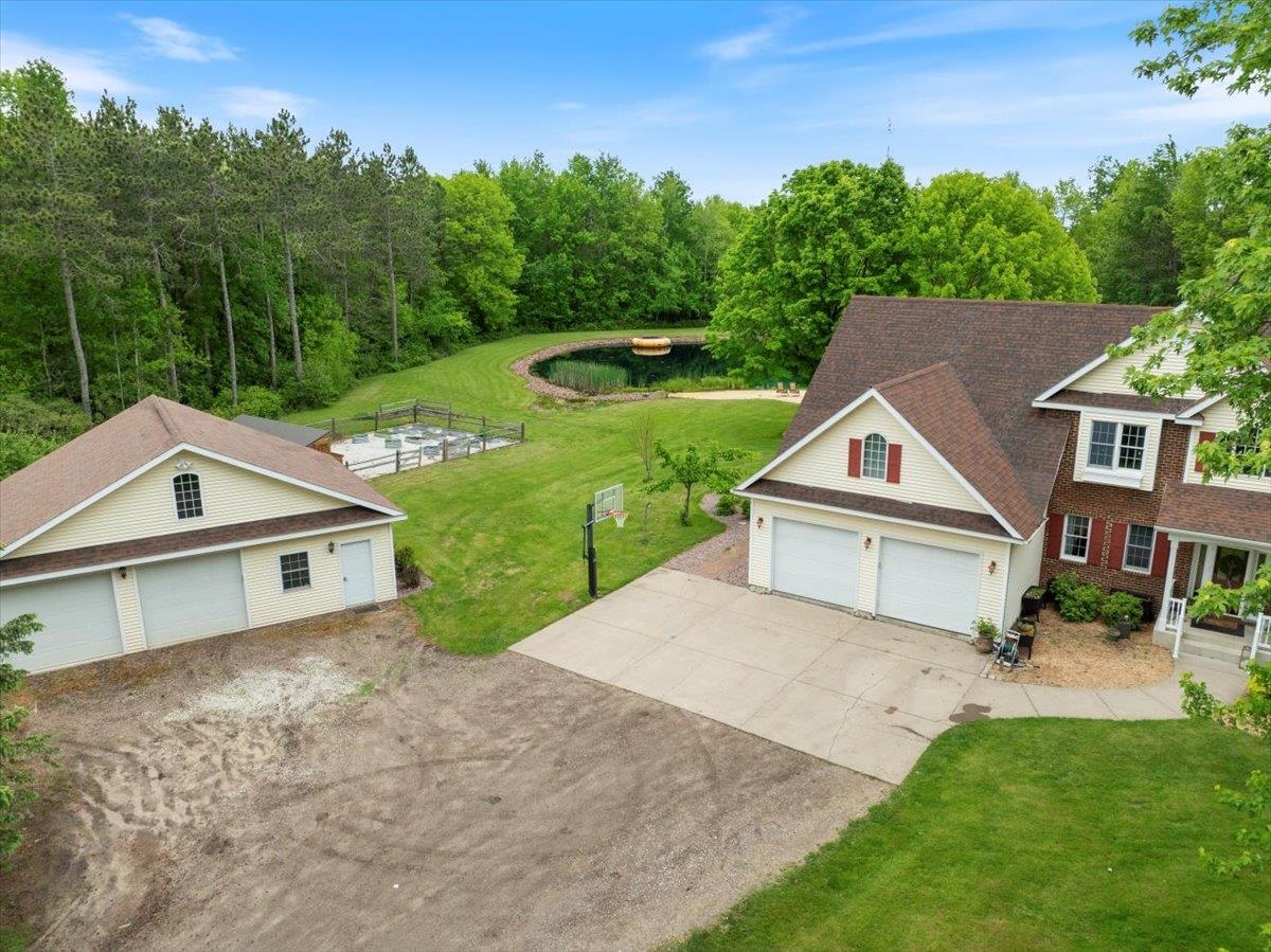 111877 OLD SUGARBUSH LANE, Marshfield, Wisconsin 54449, 4 Bedrooms Bedrooms, ,3 BathroomsBathrooms,Residential,For Sale,111877 OLD SUGARBUSH LANE,22502341
