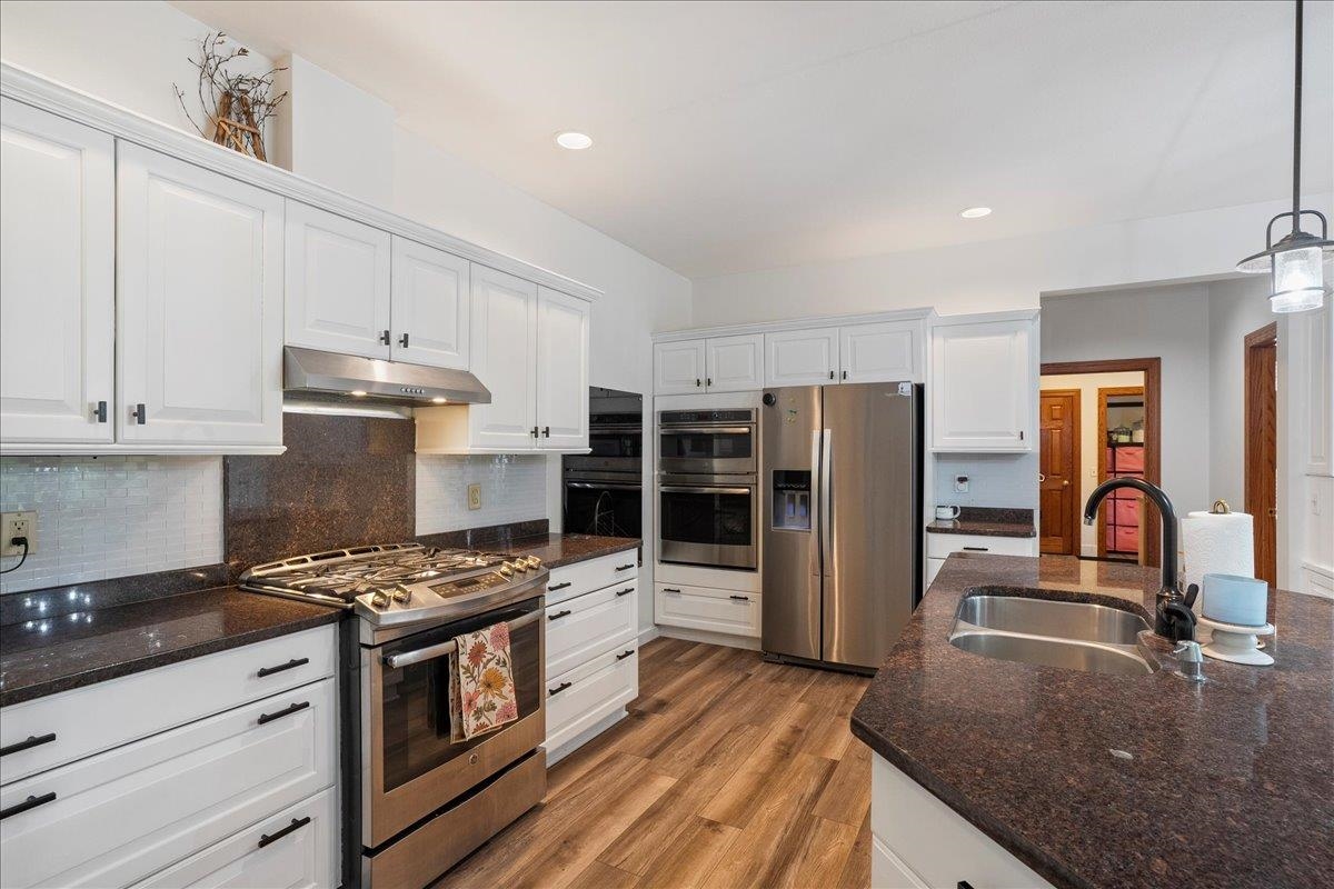 111877 OLD SUGARBUSH LANE, Marshfield, Wisconsin 54449, 4 Bedrooms Bedrooms, ,3 BathroomsBathrooms,Residential,For Sale,111877 OLD SUGARBUSH LANE,22502341