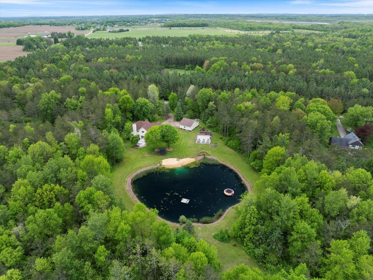 111877 OLD SUGARBUSH LANE, Marshfield, Wisconsin 54449, 4 Bedrooms Bedrooms, ,3 BathroomsBathrooms,Residential,For Sale,111877 OLD SUGARBUSH LANE,22502341