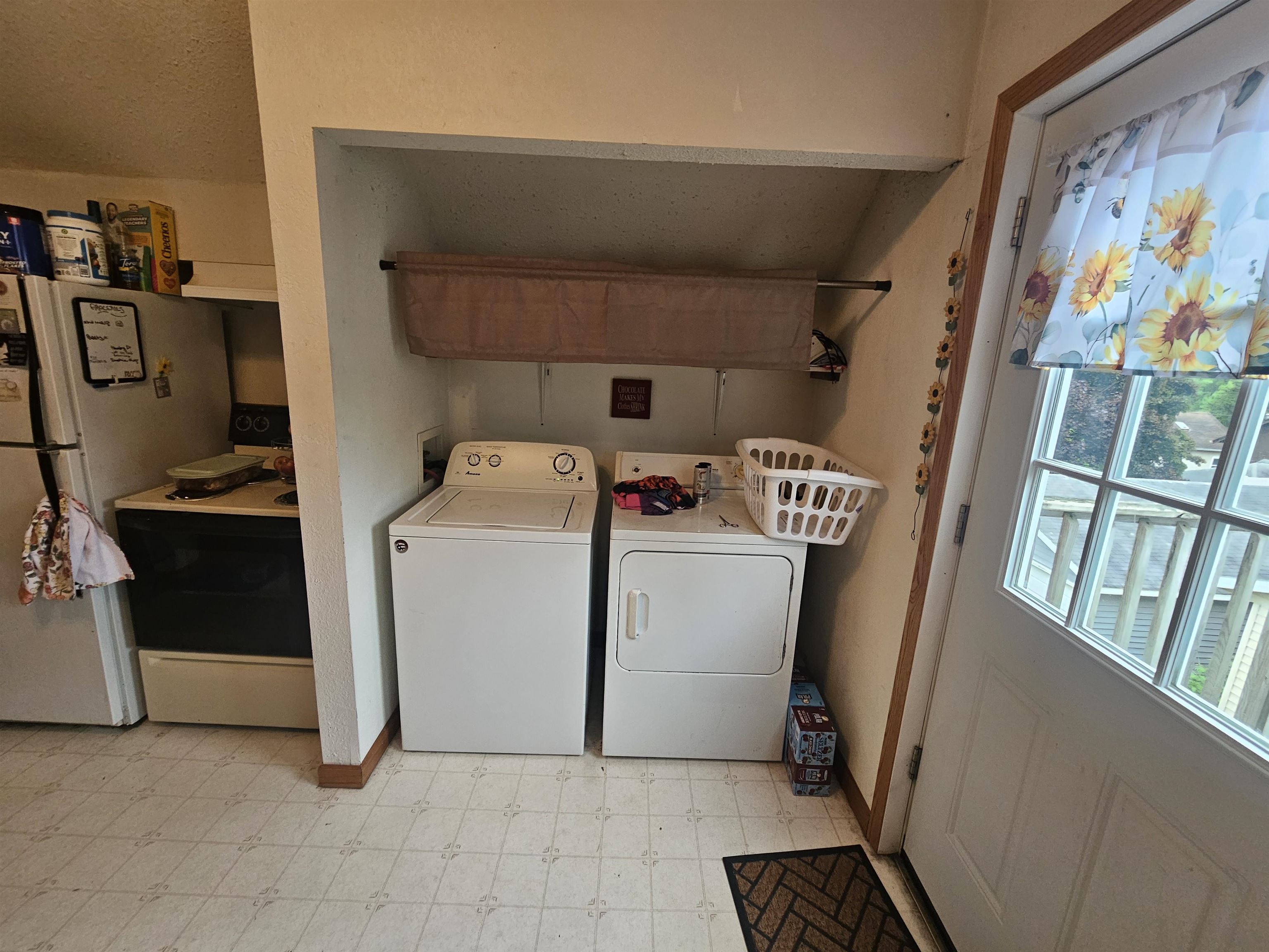 830 CHICAGO AVENUE, Wausau, Wisconsin 54403, 2 Bedrooms Bedrooms, ,1 BathroomBathrooms,Multi-family,For Sale,830 CHICAGO AVENUE,22502342