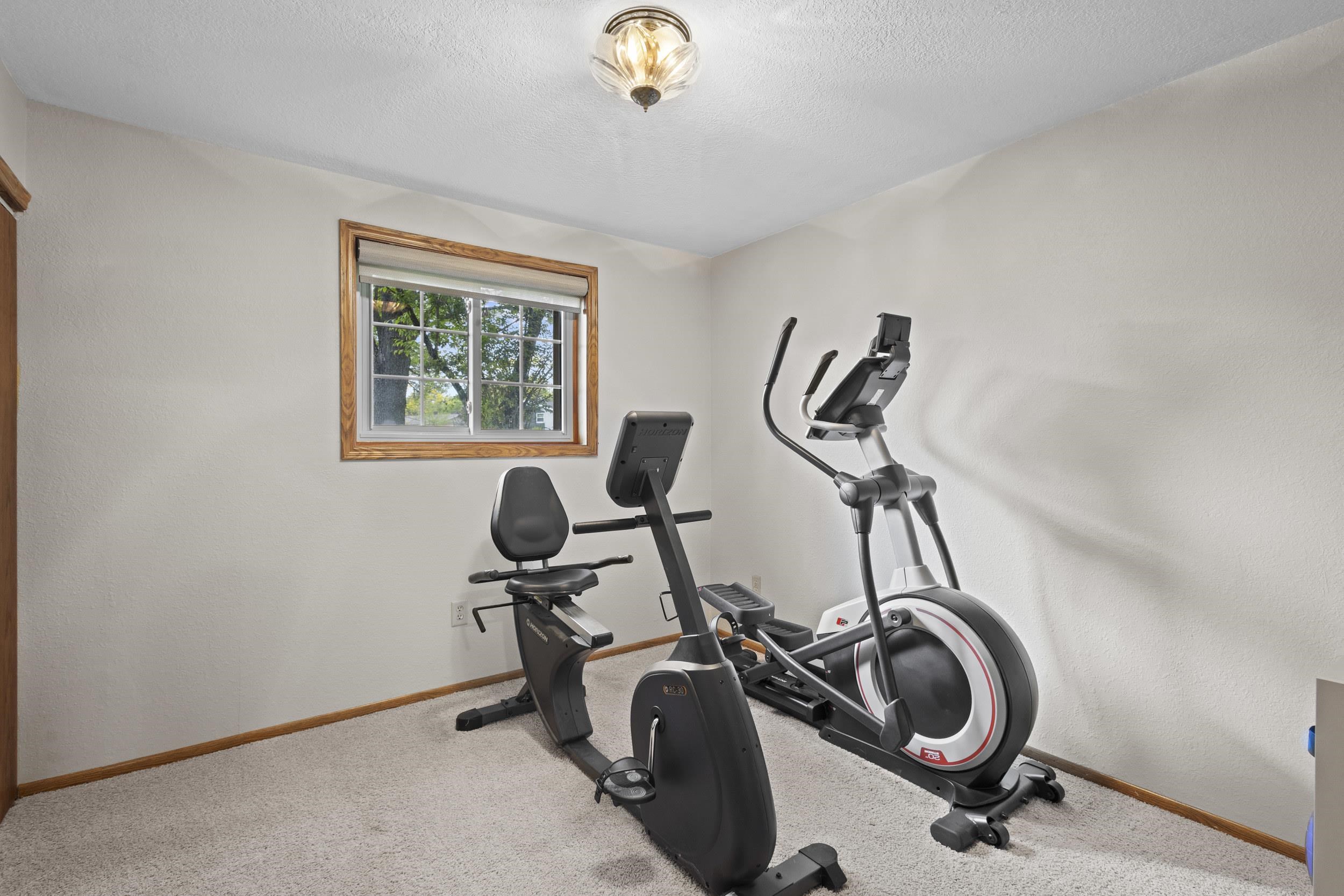 630 COVENTRY DRIVE, Plover, Wisconsin 54467, 4 Bedrooms Bedrooms, ,3 BathroomsBathrooms,Residential,For Sale,630 COVENTRY DRIVE,22502345