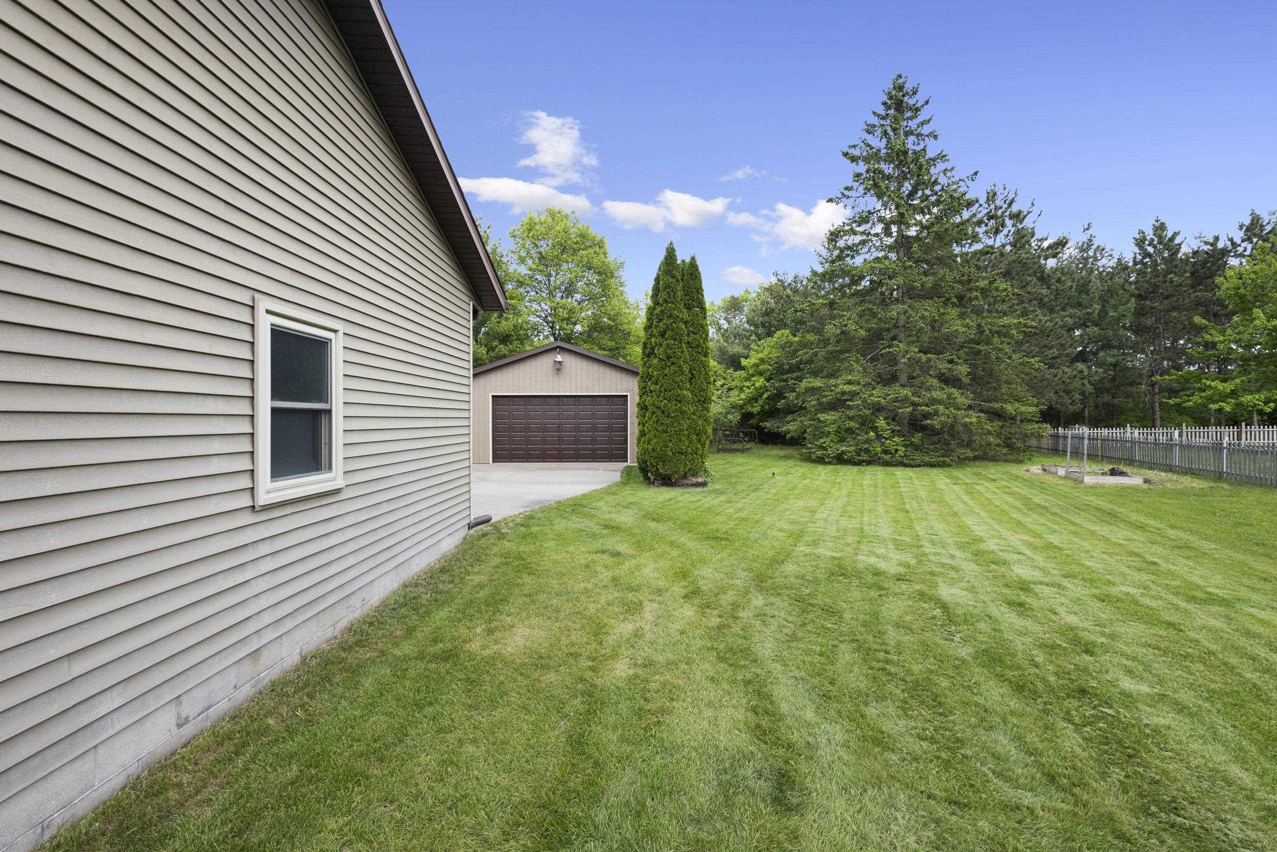 630 COVENTRY DRIVE, Plover, Wisconsin 54467, 4 Bedrooms Bedrooms, ,3 BathroomsBathrooms,Residential,For Sale,630 COVENTRY DRIVE,22502345
