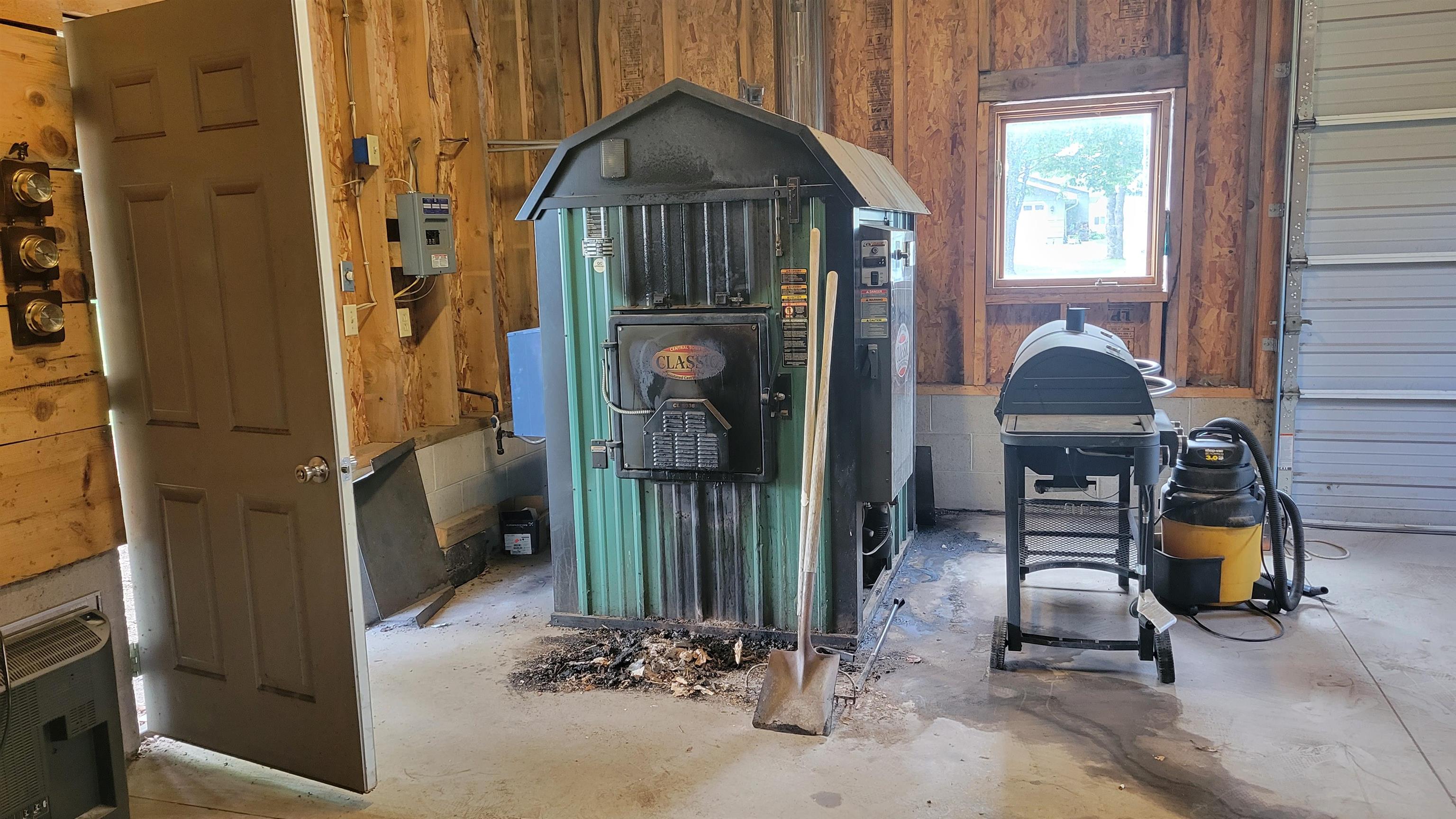 N681 CENTER STREET, Phlox, Wisconsin 54465, 3 Bedrooms Bedrooms, ,2 BathroomsBathrooms,Residential,For Sale,N681 CENTER STREET,22502346