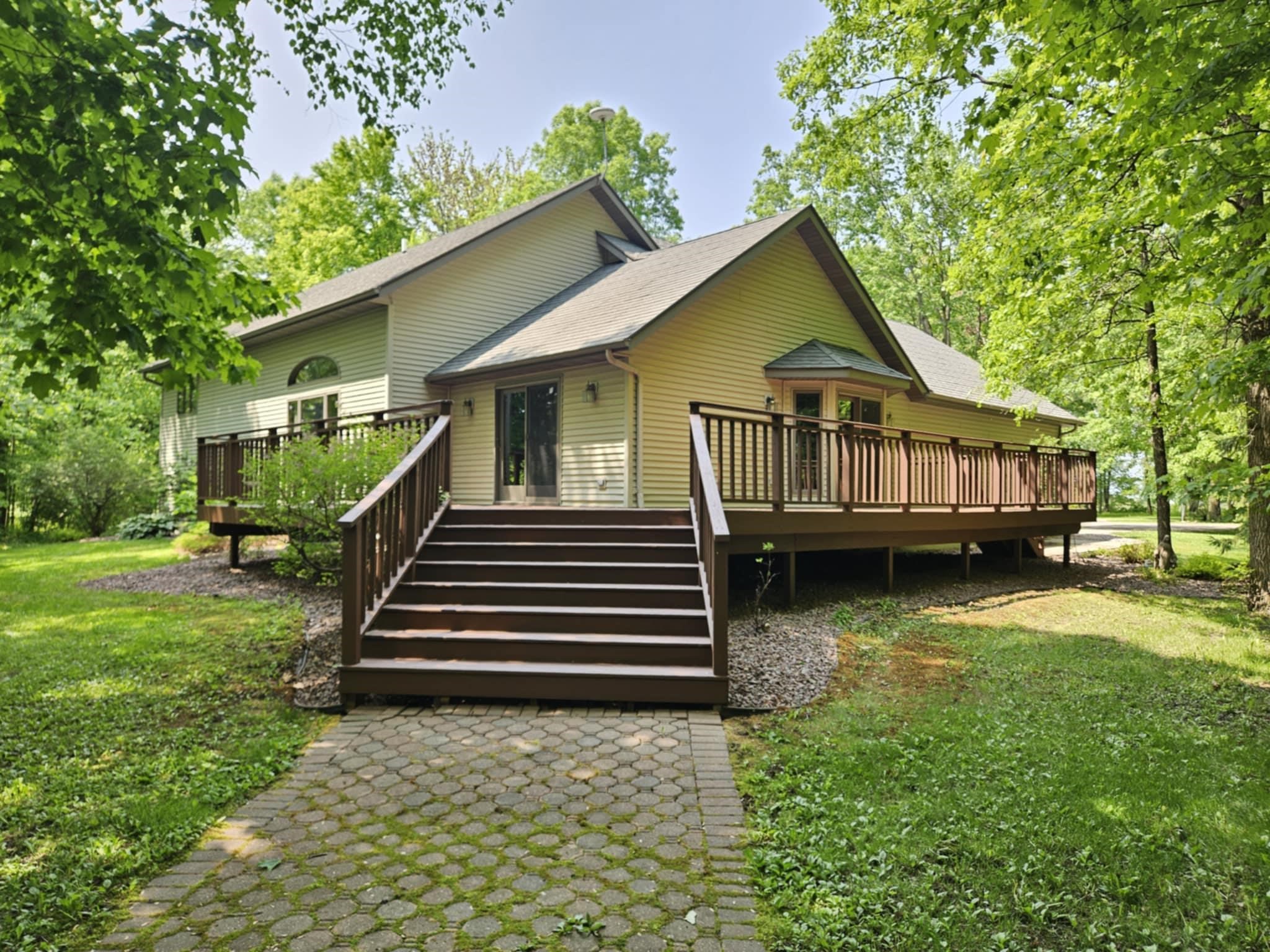 6027 PARADISE LANE, Auburndale, Wisconsin 54412, 3 Bedrooms Bedrooms, ,2 BathroomsBathrooms,Residential,For Sale,6027 PARADISE LANE,22502347