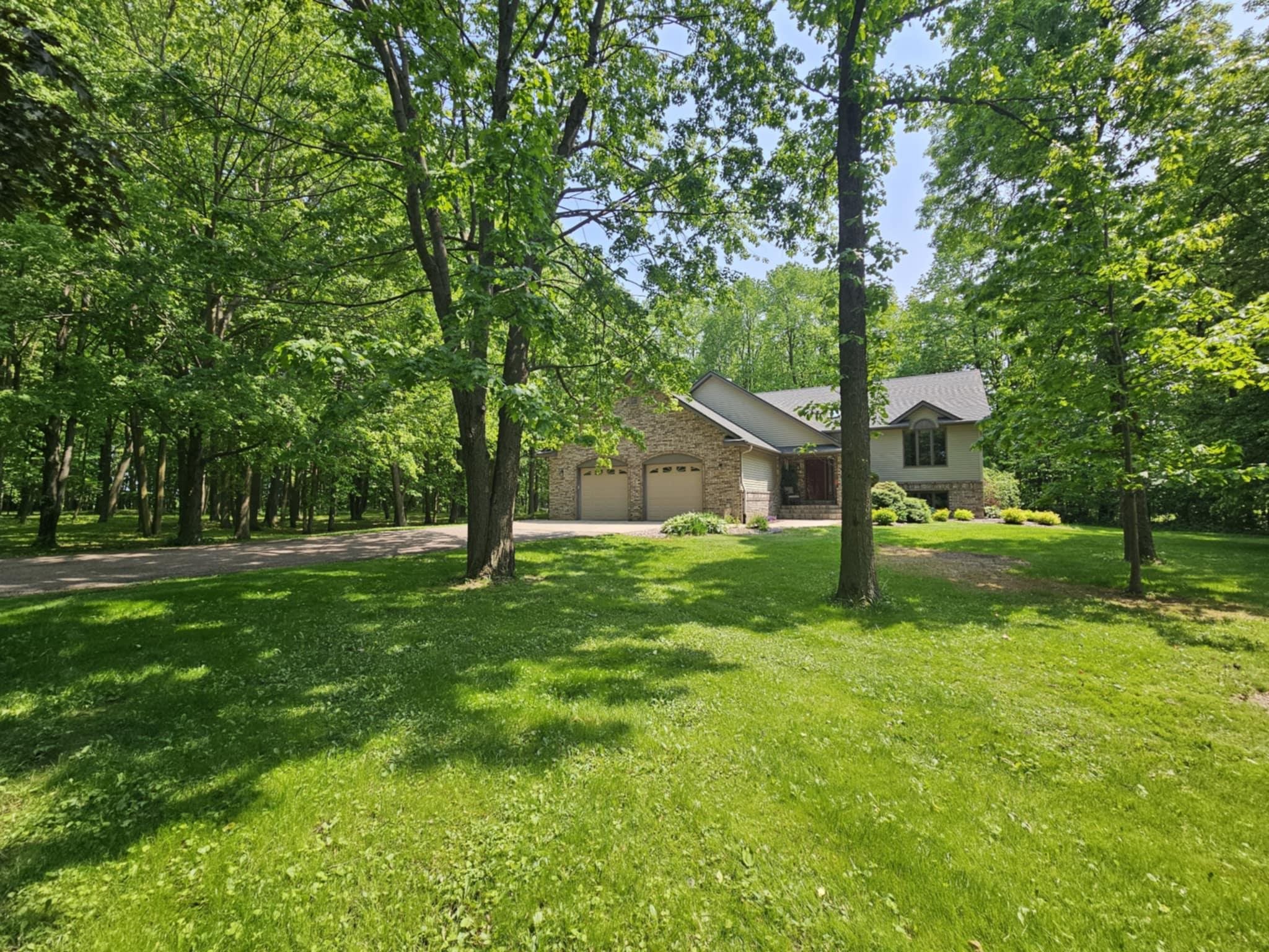 6027 PARADISE LANE, Auburndale, Wisconsin 54412, 3 Bedrooms Bedrooms, ,2 BathroomsBathrooms,Residential,For Sale,6027 PARADISE LANE,22502347