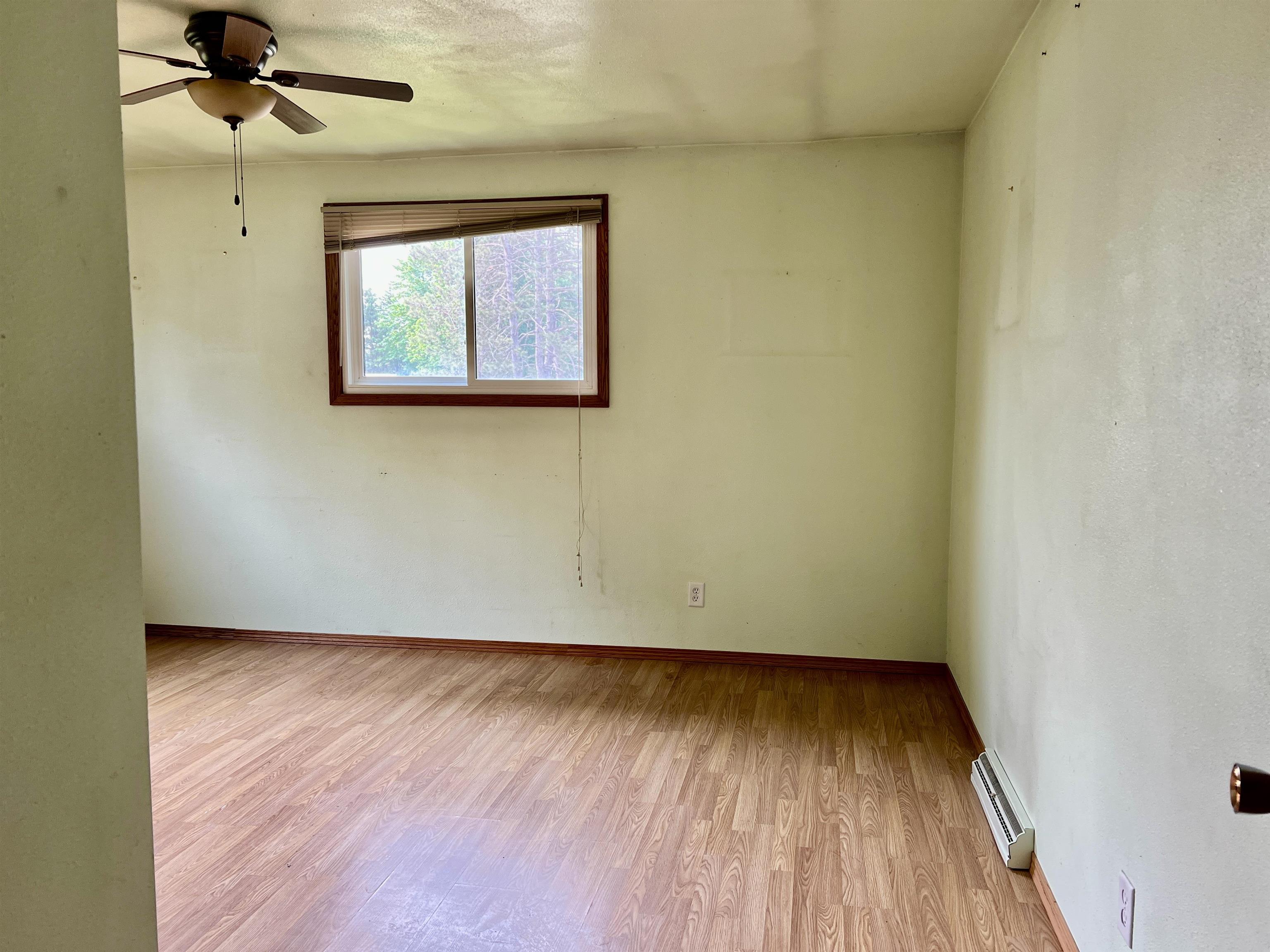 400 GENESEE STREET, Wittenberg, Wisconsin 54499, 4 Bedrooms Bedrooms, ,1 BathroomBathrooms,Residential,For Sale,400 GENESEE STREET,22502348