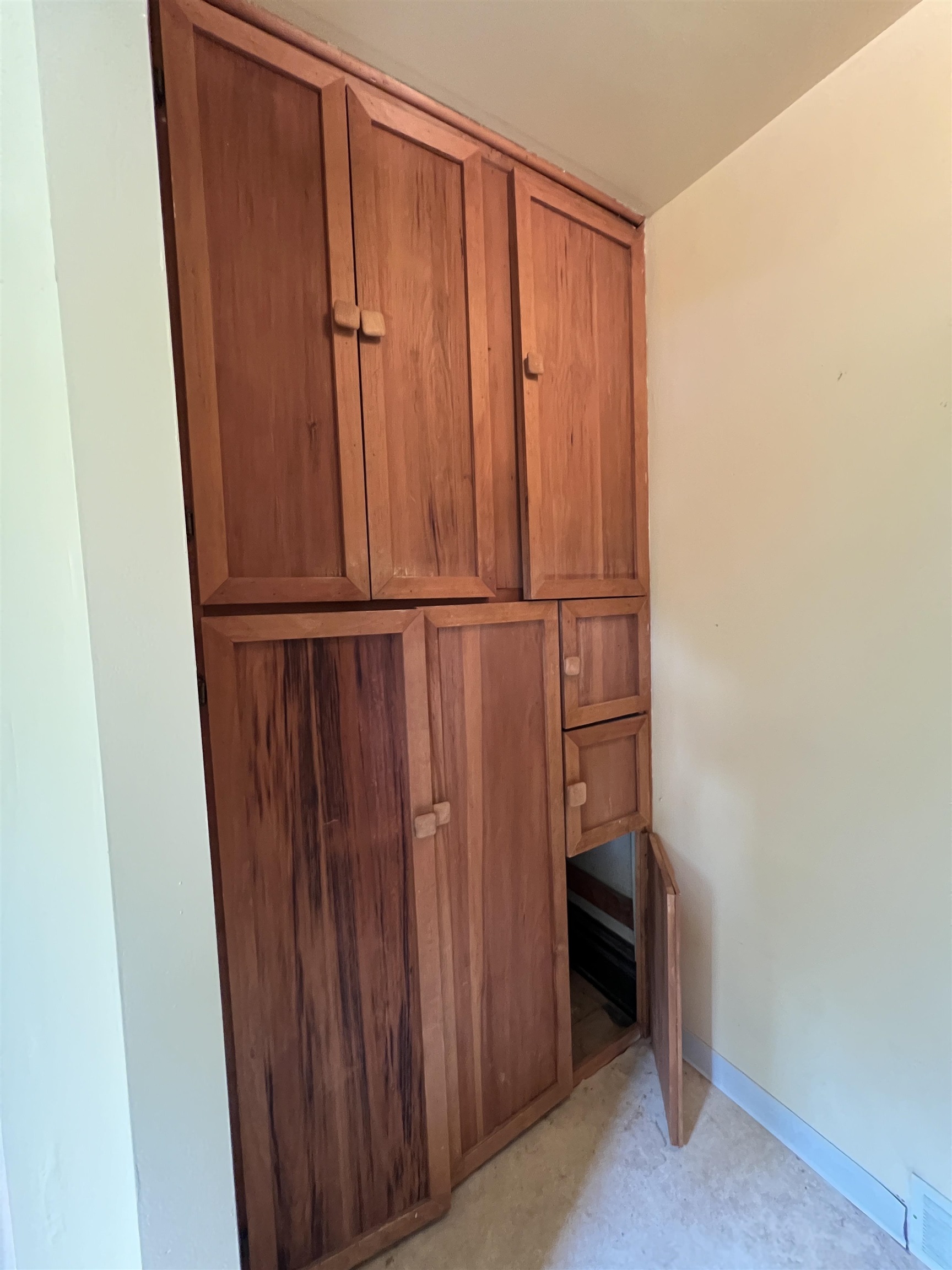 400 GENESEE STREET, Wittenberg, Wisconsin 54499, 4 Bedrooms Bedrooms, ,1 BathroomBathrooms,Residential,For Sale,400 GENESEE STREET,22502348