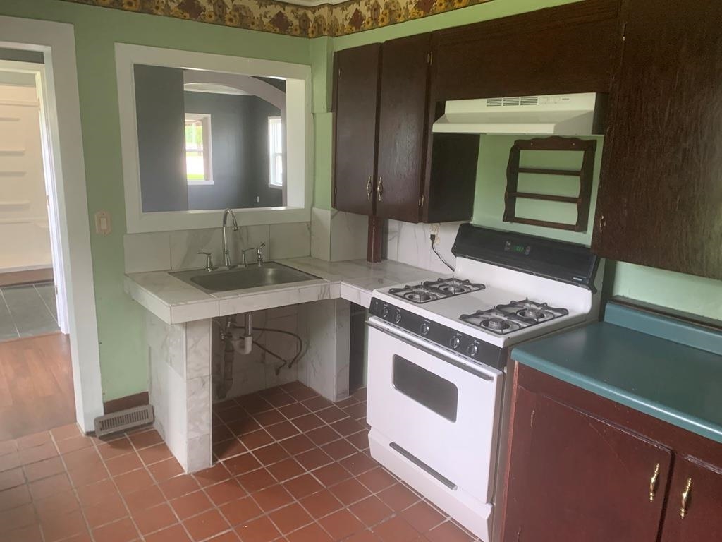 2811 WILLOW DRIVE, Plover, Wisconsin 54467, 2 Bedrooms Bedrooms, ,1 BathroomBathrooms,Residential,For Sale,2811 WILLOW DRIVE,22502349