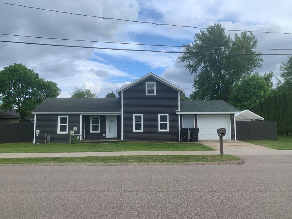 2811 WILLOW DRIVE, Plover, Wisconsin 54467, 2 Bedrooms Bedrooms, ,1 BathroomBathrooms,Residential,For Sale,2811 WILLOW DRIVE,22502349