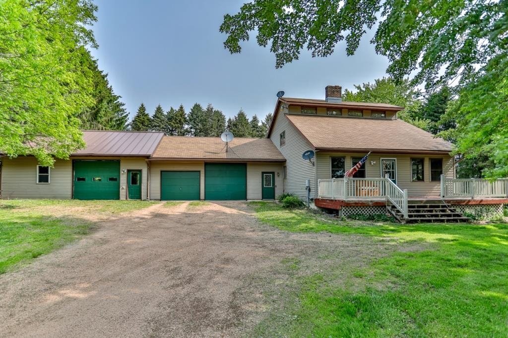 109074 STATE HIGHWAY 29, Abbotsford, Wisconsin 54405, 3 Bedrooms Bedrooms, ,2 BathroomsBathrooms,Residential,For Sale,109074 STATE HIGHWAY 29,22502350