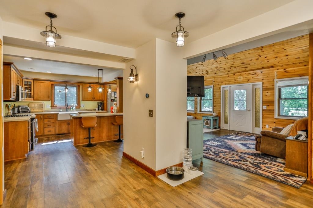 109074 STATE HIGHWAY 29, Abbotsford, Wisconsin 54405, 3 Bedrooms Bedrooms, ,2 BathroomsBathrooms,Residential,For Sale,109074 STATE HIGHWAY 29,22502350