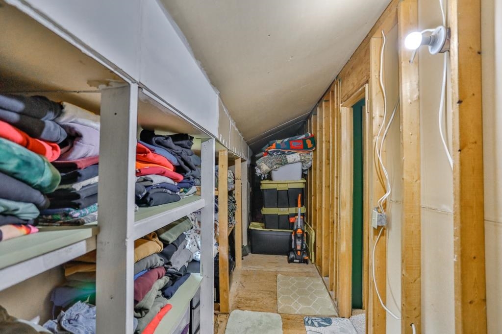 109074 STATE HIGHWAY 29, Abbotsford, Wisconsin 54405, 3 Bedrooms Bedrooms, ,2 BathroomsBathrooms,Residential,For Sale,109074 STATE HIGHWAY 29,22502350