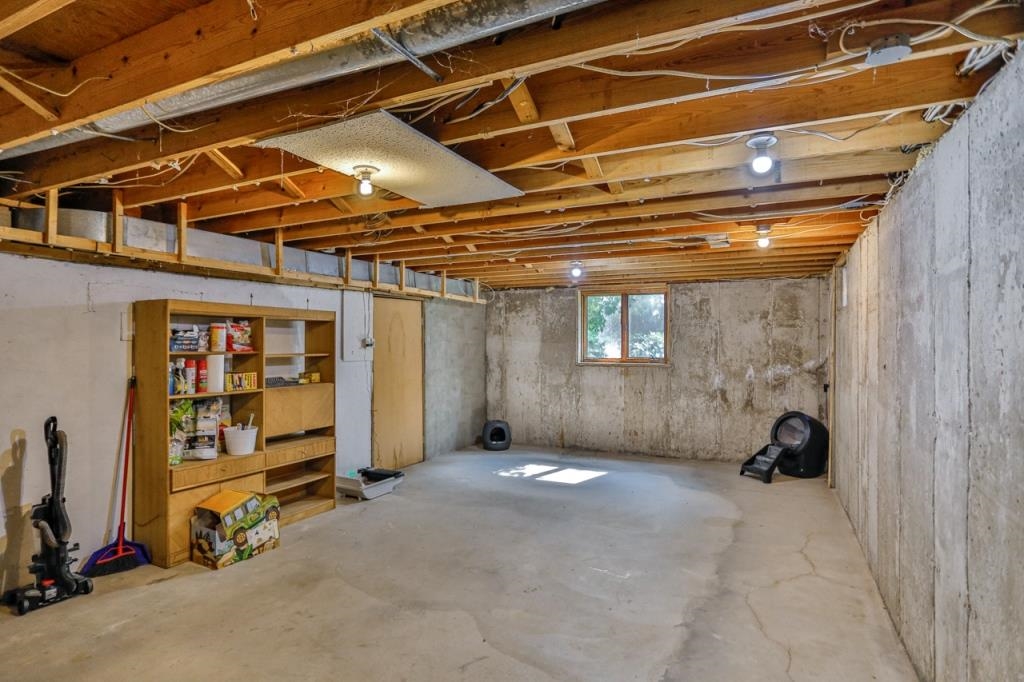 109074 STATE HIGHWAY 29, Abbotsford, Wisconsin 54405, 3 Bedrooms Bedrooms, ,2 BathroomsBathrooms,Residential,For Sale,109074 STATE HIGHWAY 29,22502350