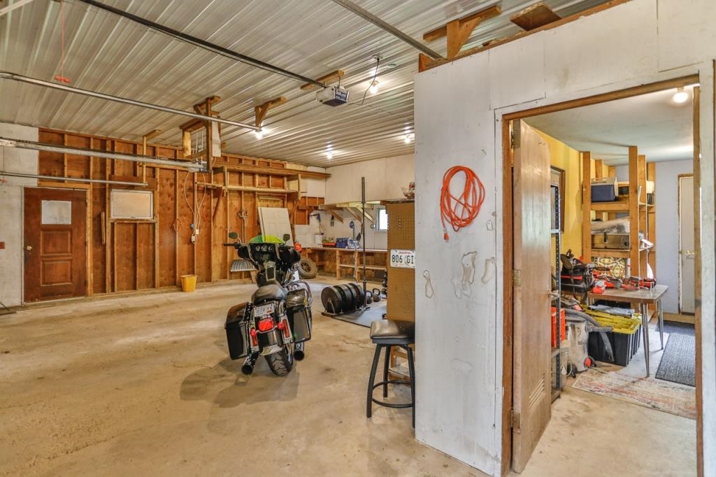 109074 STATE HIGHWAY 29, Abbotsford, Wisconsin 54405, 3 Bedrooms Bedrooms, ,2 BathroomsBathrooms,Residential,For Sale,109074 STATE HIGHWAY 29,22502350