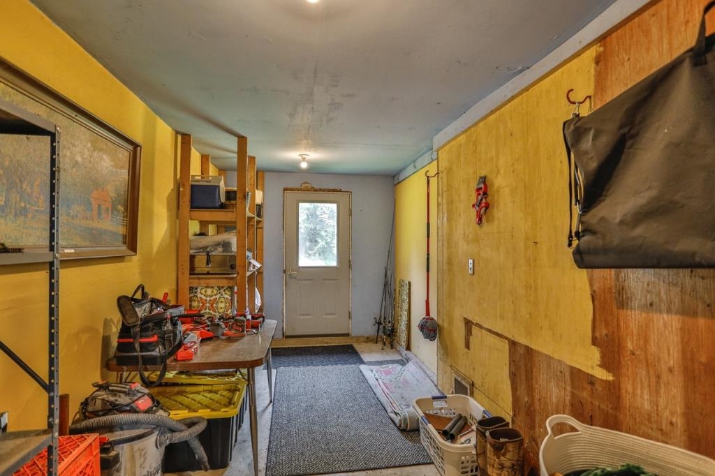 109074 STATE HIGHWAY 29, Abbotsford, Wisconsin 54405, 3 Bedrooms Bedrooms, ,2 BathroomsBathrooms,Residential,For Sale,109074 STATE HIGHWAY 29,22502350