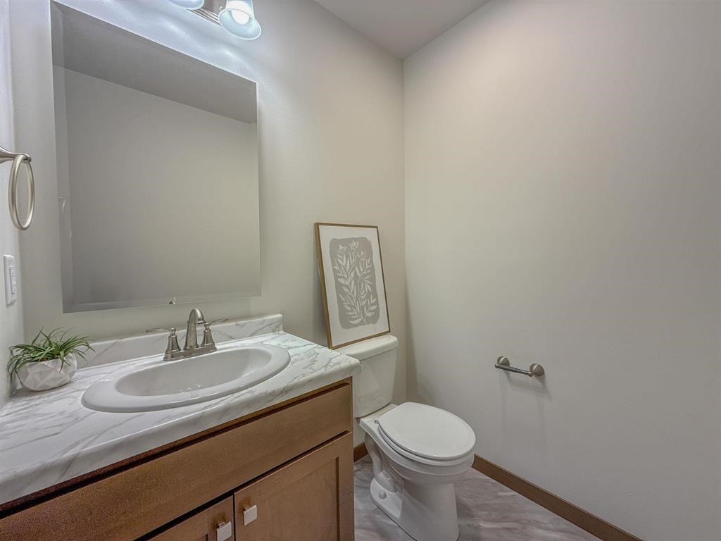 2102 S IRONWOOD AVENUE, Marshfield, Wisconsin 54449, 1 Bedroom Bedrooms, ,1 BathroomBathrooms,Residential,For Sale,2102 S IRONWOOD AVENUE,22502351