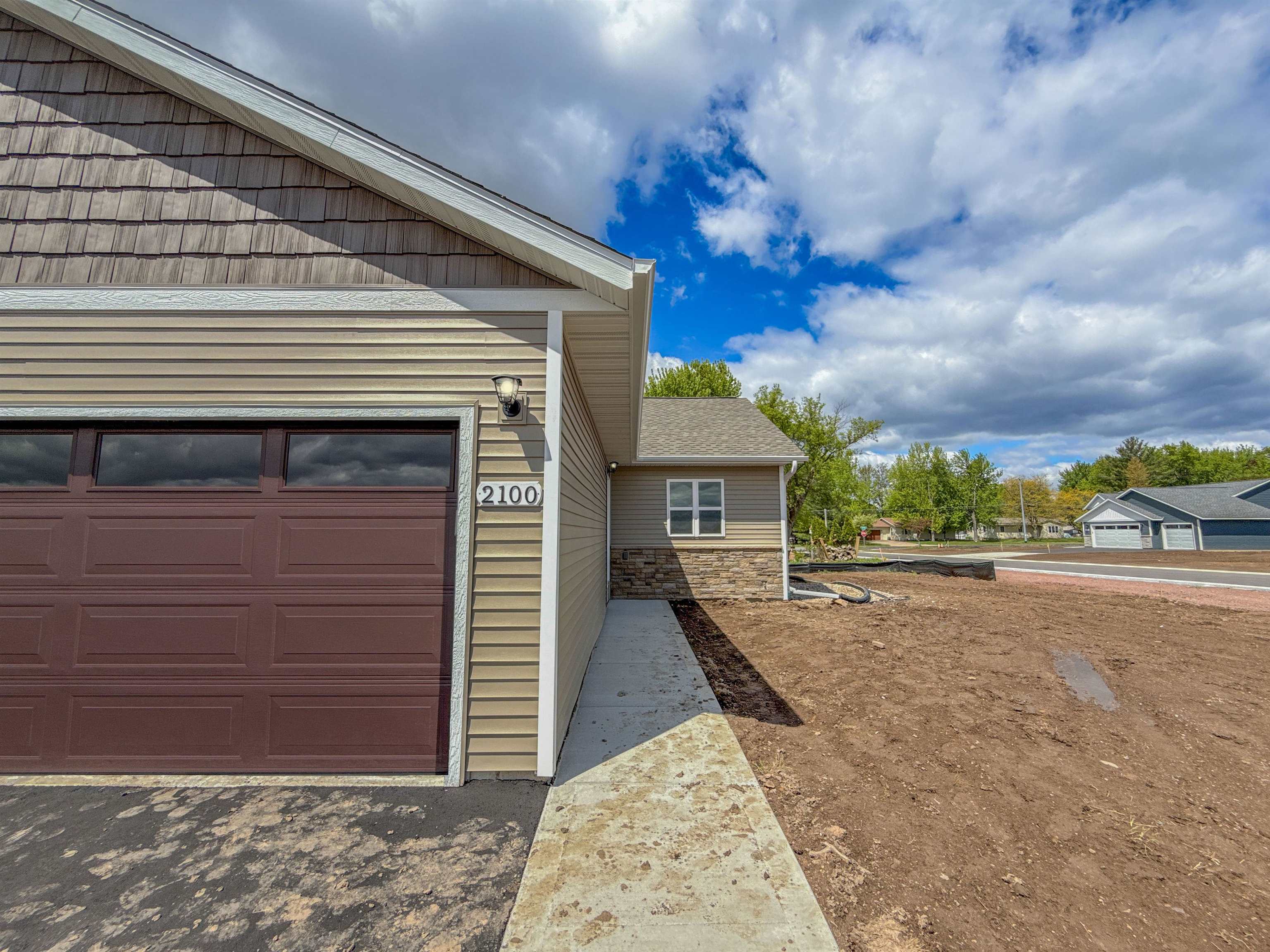 2100 S IRONWOOD AVENUE, Marshfield, Wisconsin 54449, 2 Bedrooms Bedrooms, ,1 BathroomBathrooms,Residential,For Sale,2100 S IRONWOOD AVENUE,22502353