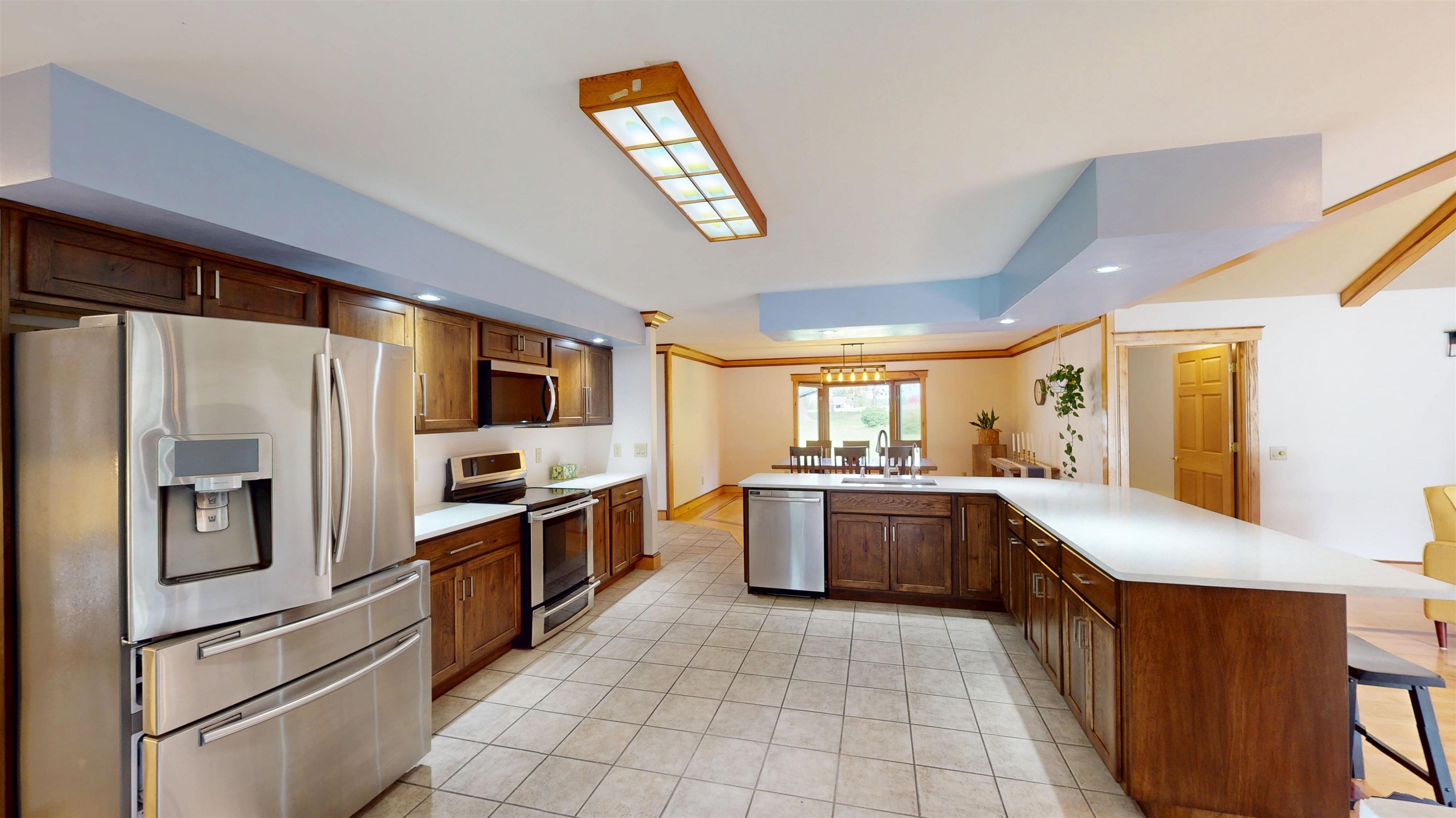 202602 COUNTY ROAD T, Marshfield, Wisconsin 54449, 3 Bedrooms Bedrooms, ,3 BathroomsBathrooms,Residential,For Sale,202602 COUNTY ROAD T,22502358