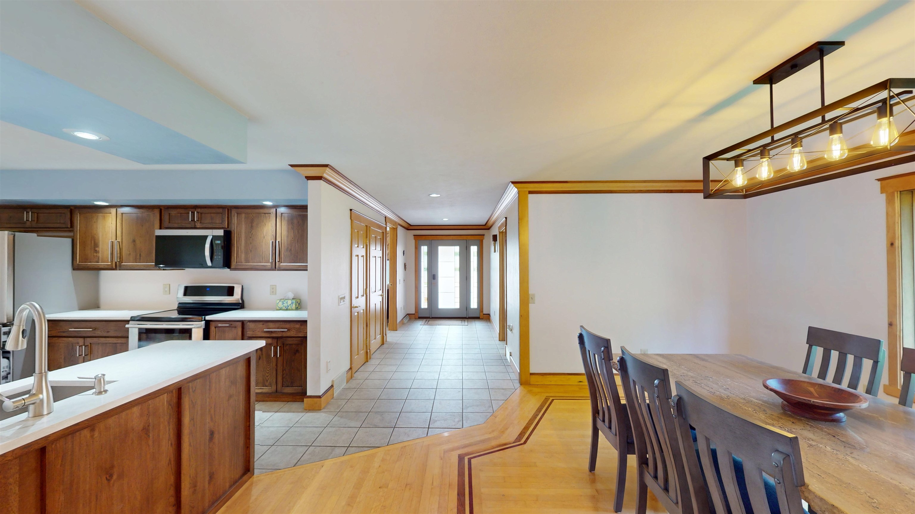 202602 COUNTY ROAD T, Marshfield, Wisconsin 54449, 3 Bedrooms Bedrooms, ,3 BathroomsBathrooms,Residential,For Sale,202602 COUNTY ROAD T,22502358