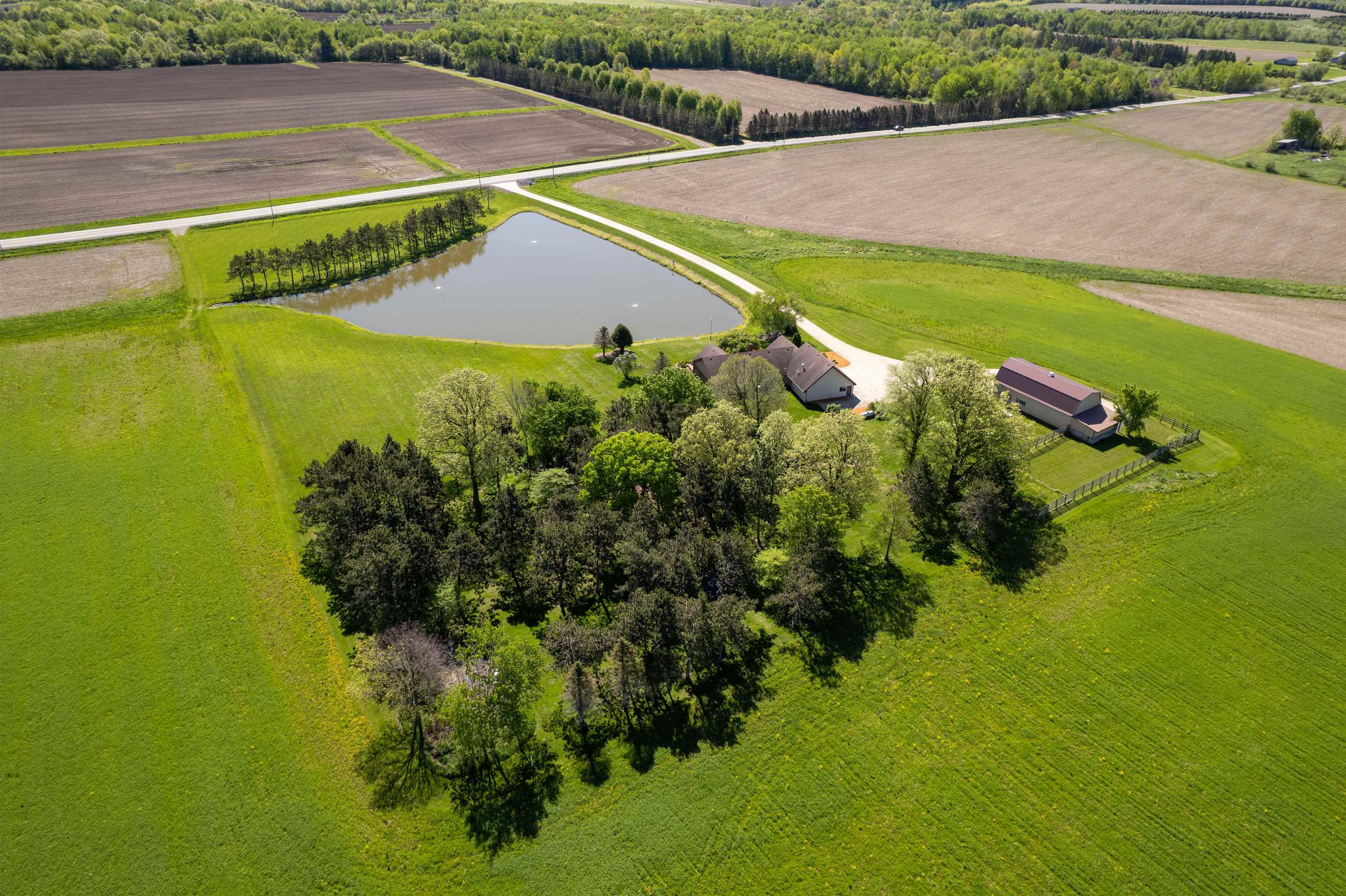 202602 COUNTY ROAD T, Marshfield, Wisconsin 54449, 3 Bedrooms Bedrooms, ,3 BathroomsBathrooms,Residential,For Sale,202602 COUNTY ROAD T,22502358