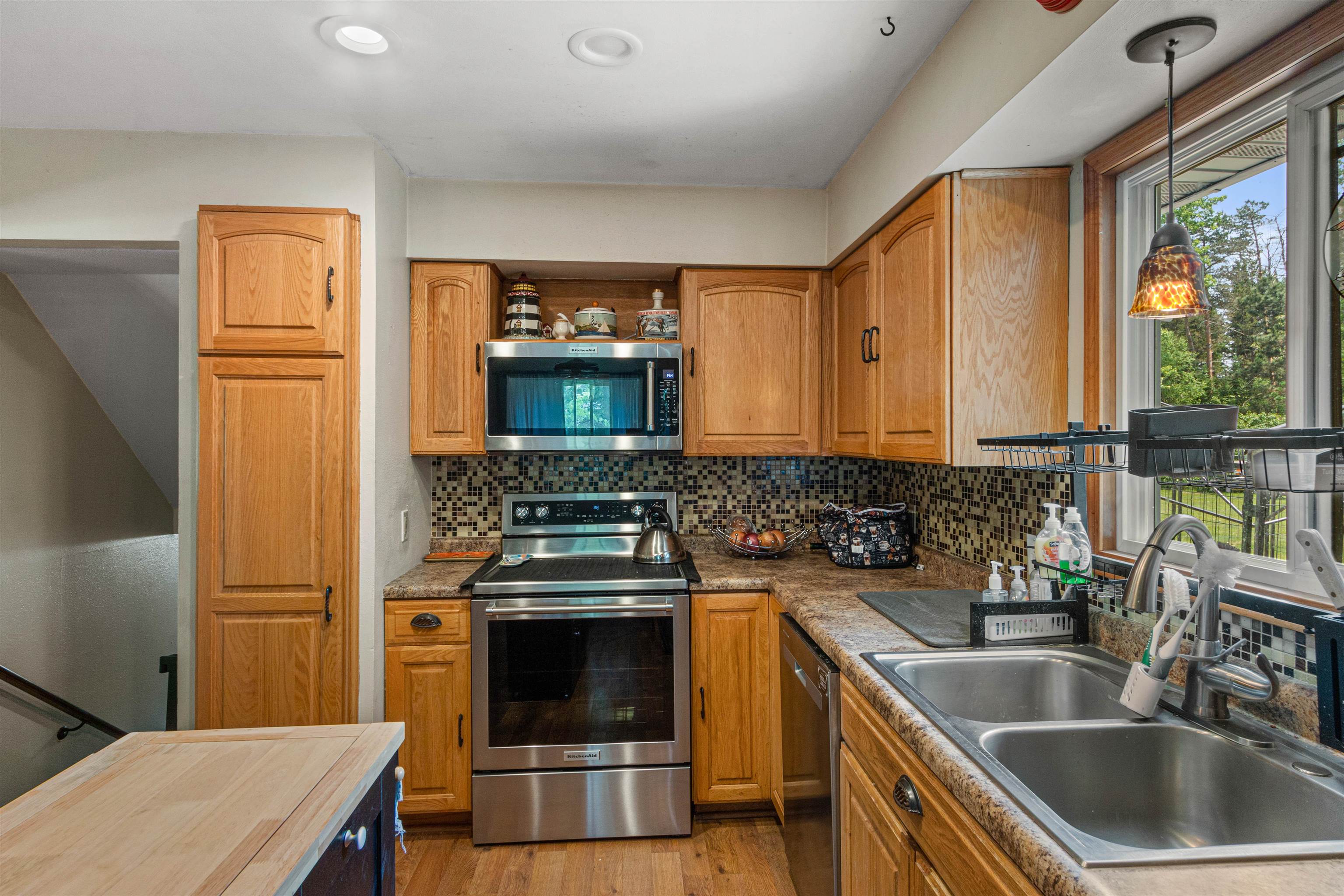 7320 DEER ROAD, Wisconsin Rapids, Wisconsin 54494, 3 Bedrooms Bedrooms, ,2 BathroomsBathrooms,Residential,For Sale,7320 DEER ROAD,22502374