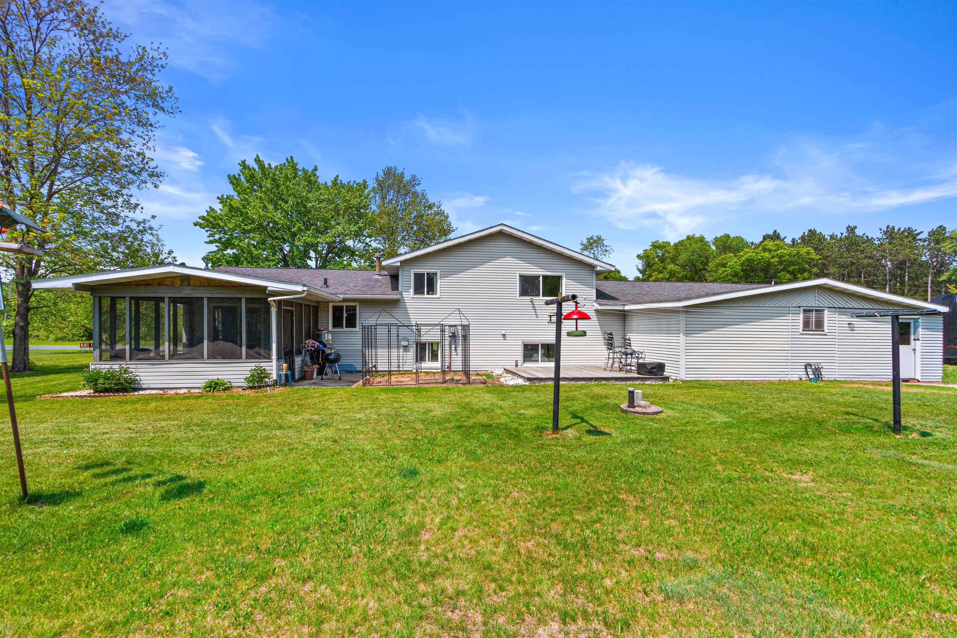 7320 DEER ROAD, Wisconsin Rapids, Wisconsin 54494, 3 Bedrooms Bedrooms, ,2 BathroomsBathrooms,Residential,For Sale,7320 DEER ROAD,22502374
