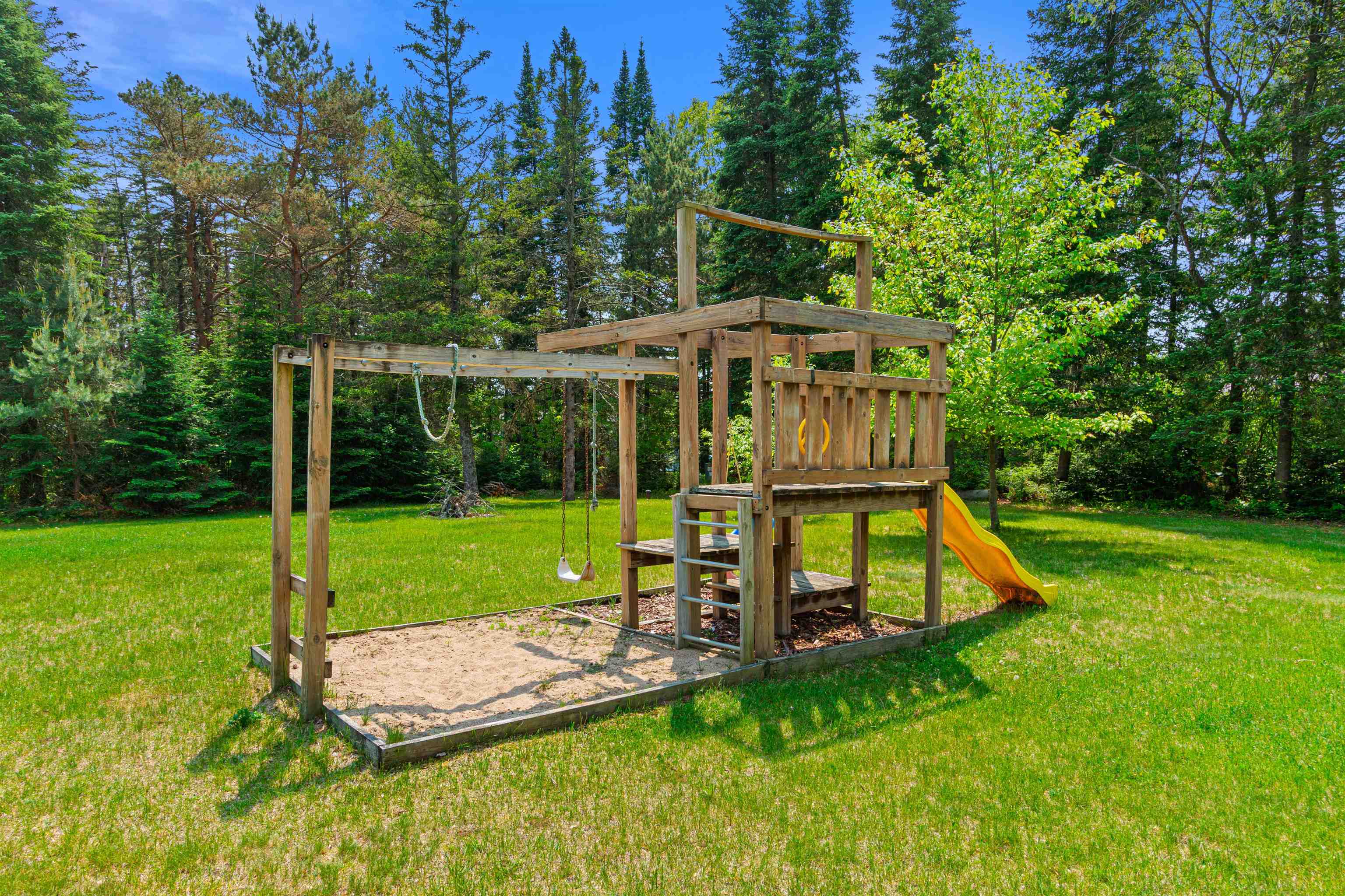 7320 DEER ROAD, Wisconsin Rapids, Wisconsin 54494, 3 Bedrooms Bedrooms, ,2 BathroomsBathrooms,Residential,For Sale,7320 DEER ROAD,22502374