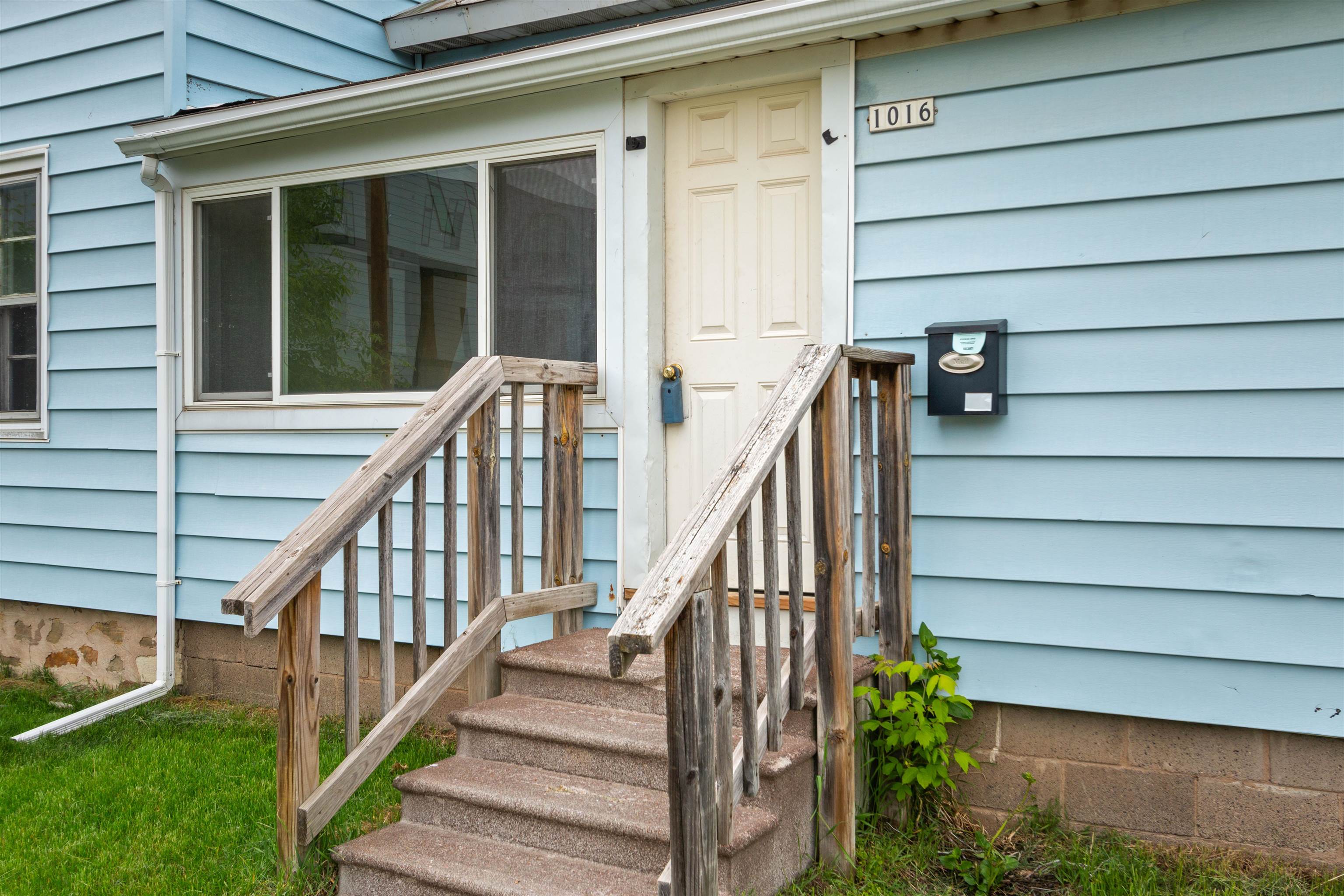 1016 PORTAGE STREET, Stevens Point, Wisconsin 54481, 5 Bedrooms Bedrooms, 9 Rooms Rooms,2 BathroomsBathrooms,Multi-family,For Sale,1016 PORTAGE STREET,22502375