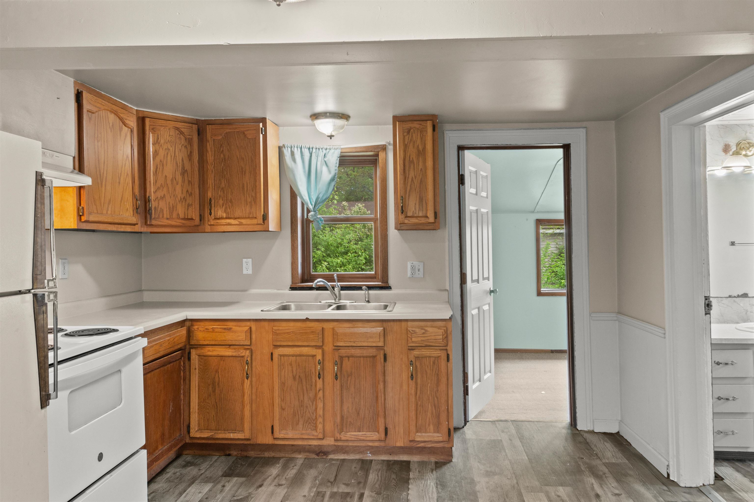 1016 PORTAGE STREET, Stevens Point, Wisconsin 54481, 5 Bedrooms Bedrooms, 9 Rooms Rooms,2 BathroomsBathrooms,Multi-family,For Sale,1016 PORTAGE STREET,22502375
