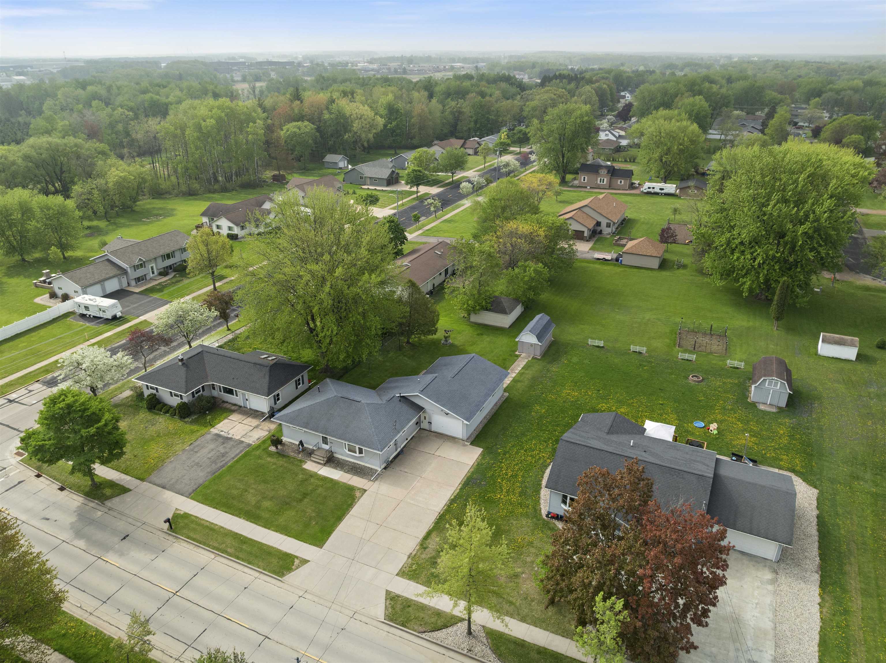 1324 E 8TH STREET, Marshfield, Wisconsin 54449, 3 Bedrooms Bedrooms, ,1 BathroomBathrooms,Residential,For Sale,1324 E 8TH STREET,22502380