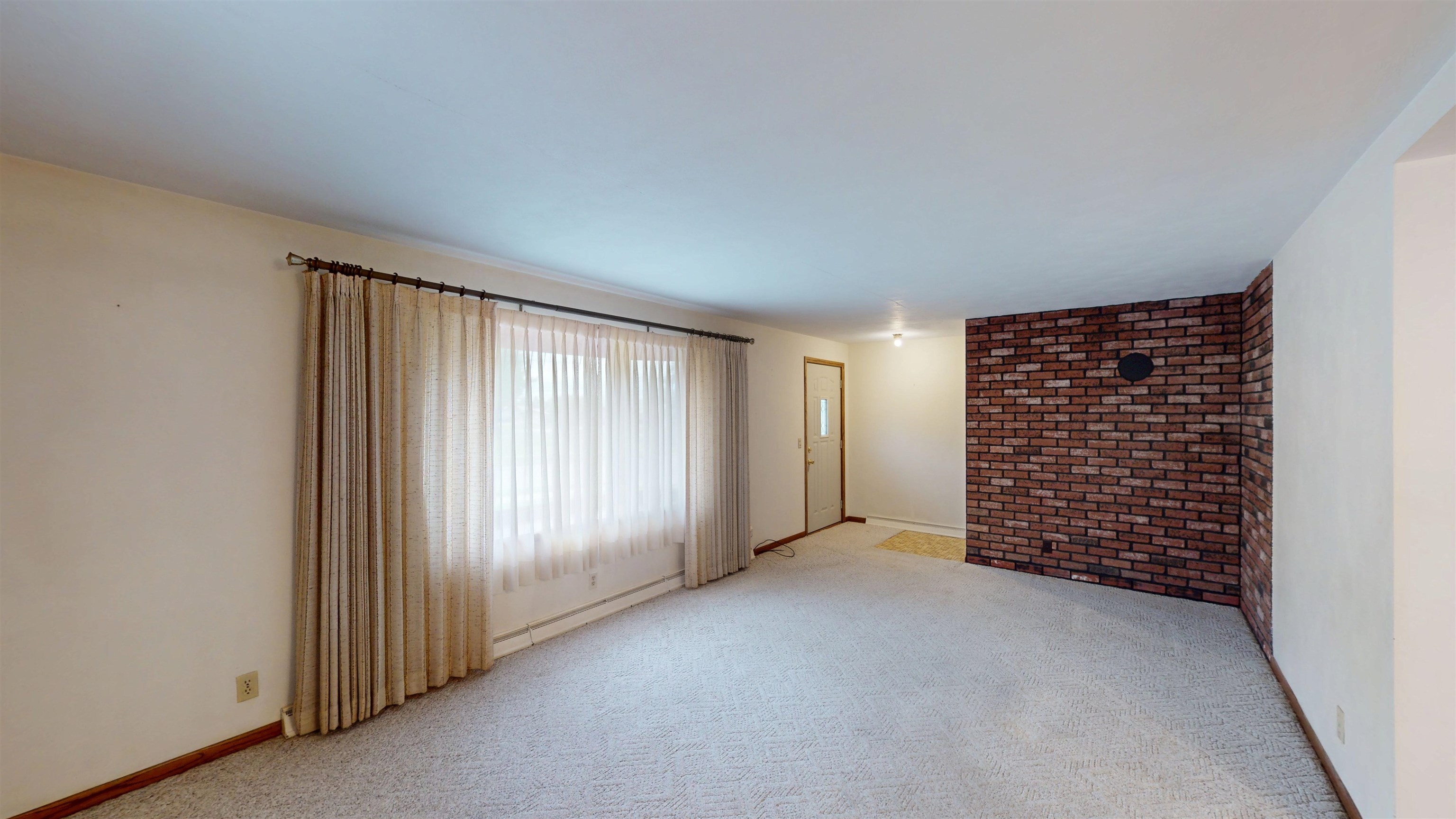 1324 E 8TH STREET, Marshfield, Wisconsin 54449, 3 Bedrooms Bedrooms, ,1 BathroomBathrooms,Residential,For Sale,1324 E 8TH STREET,22502380