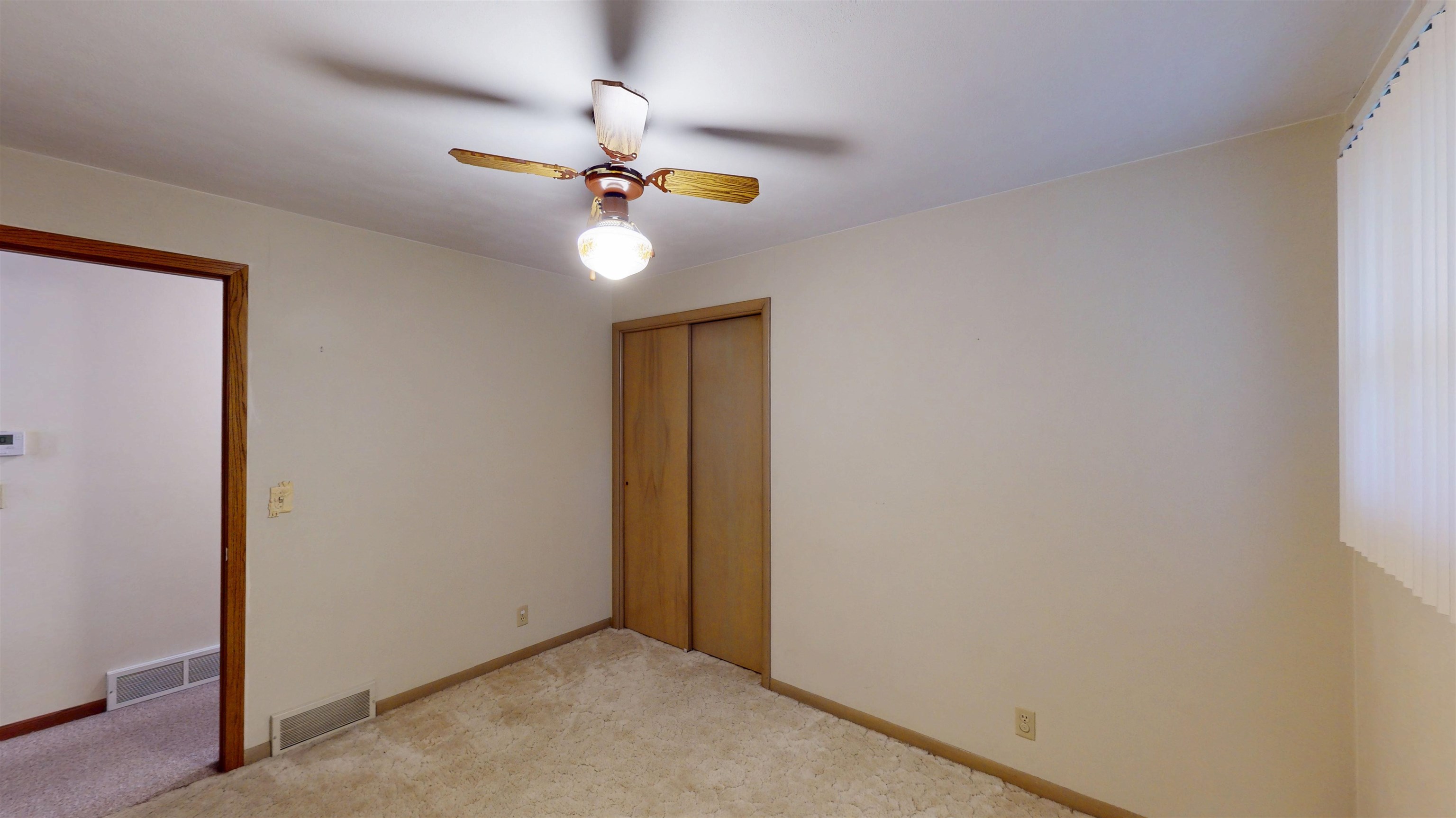 1324 E 8TH STREET, Marshfield, Wisconsin 54449, 3 Bedrooms Bedrooms, ,1 BathroomBathrooms,Residential,For Sale,1324 E 8TH STREET,22502380