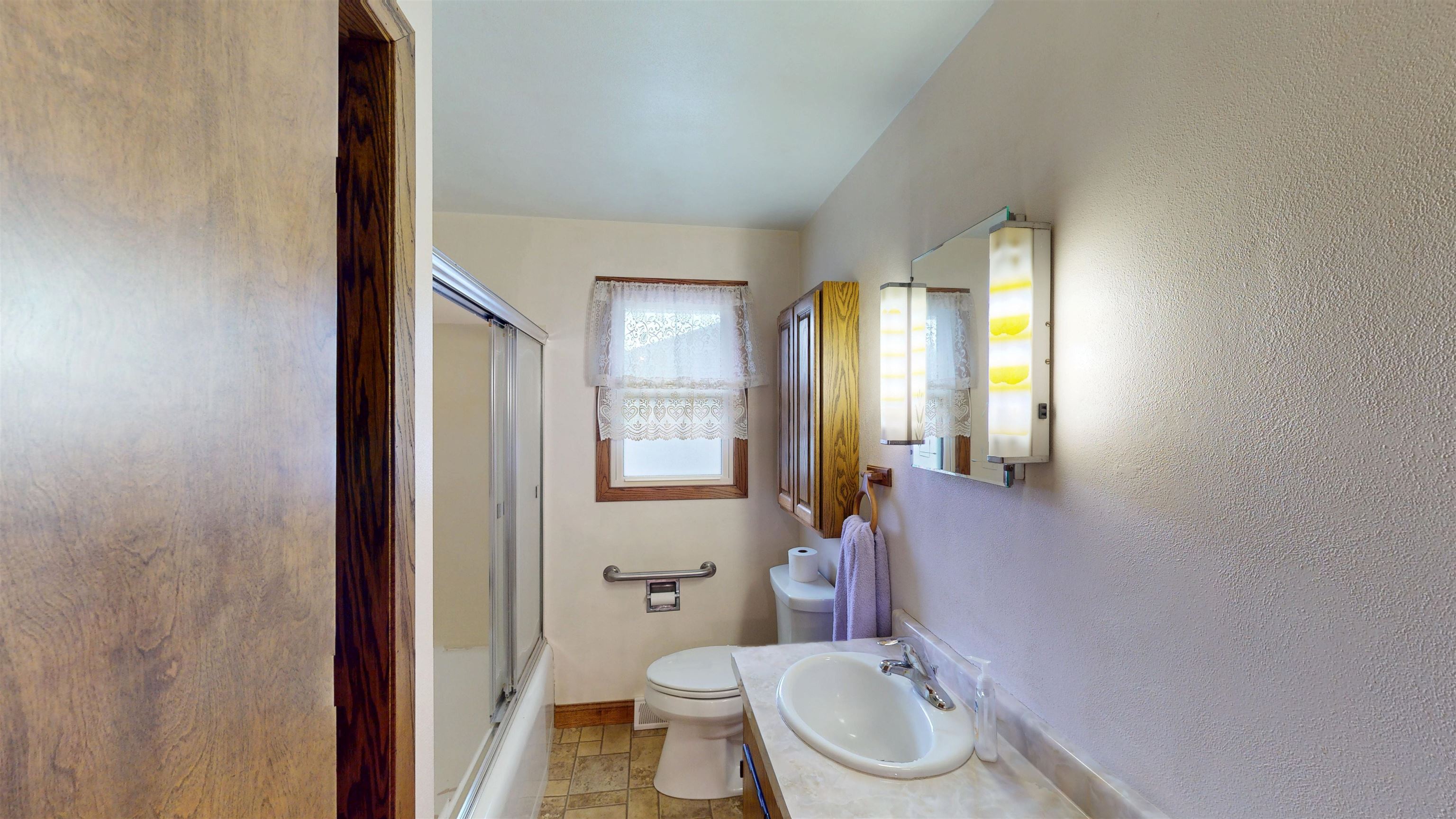 1324 E 8TH STREET, Marshfield, Wisconsin 54449, 3 Bedrooms Bedrooms, ,1 BathroomBathrooms,Residential,For Sale,1324 E 8TH STREET,22502380