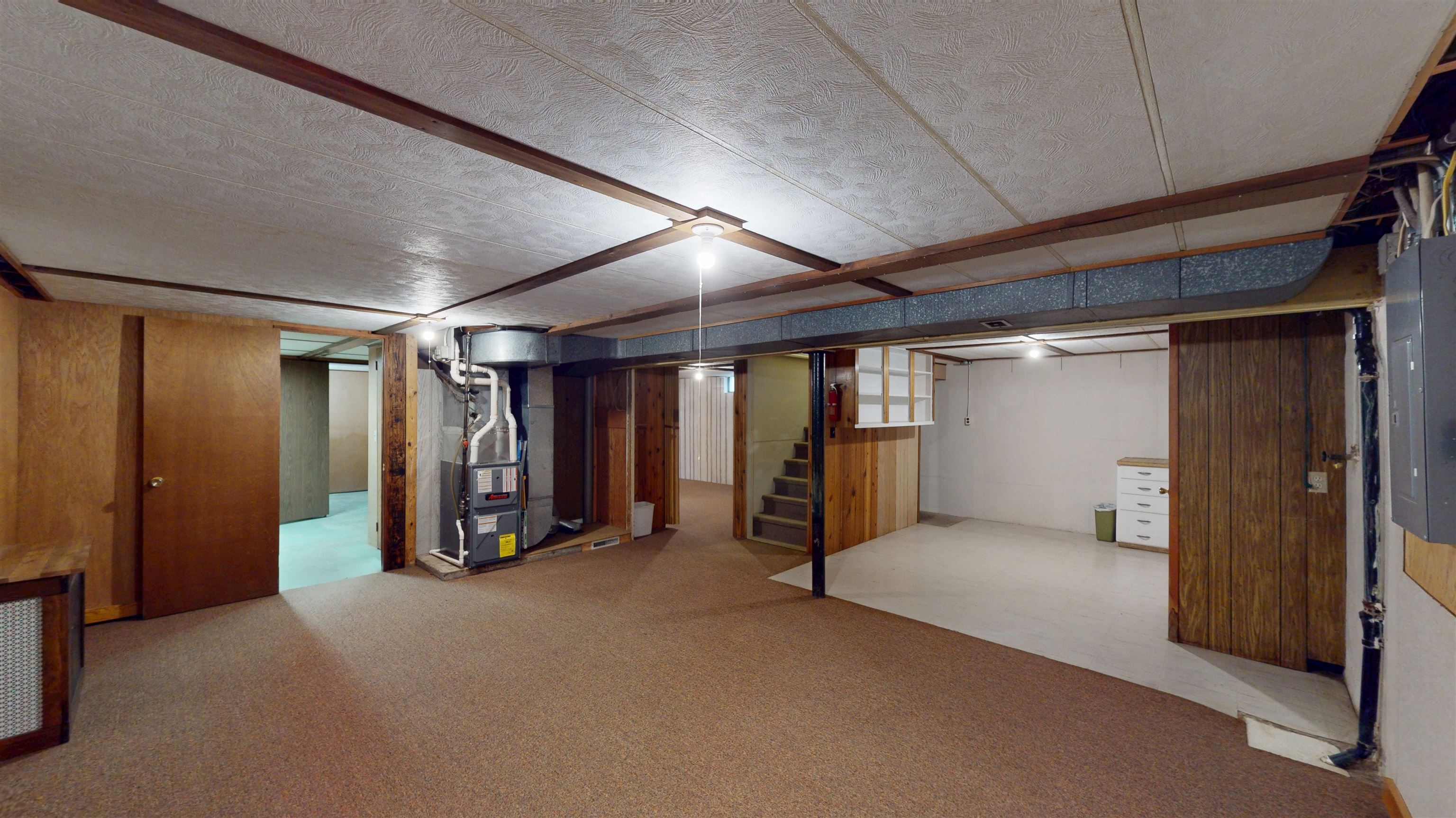 1324 E 8TH STREET, Marshfield, Wisconsin 54449, 3 Bedrooms Bedrooms, ,1 BathroomBathrooms,Residential,For Sale,1324 E 8TH STREET,22502380