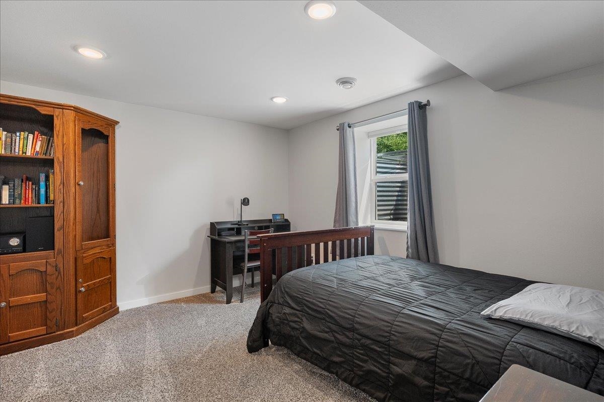 907 N SCHMIDT AVENUE, Marshfield, Wisconsin 54449, 4 Bedrooms Bedrooms, ,3 BathroomsBathrooms,Residential,For Sale,907 N SCHMIDT AVENUE,22502404