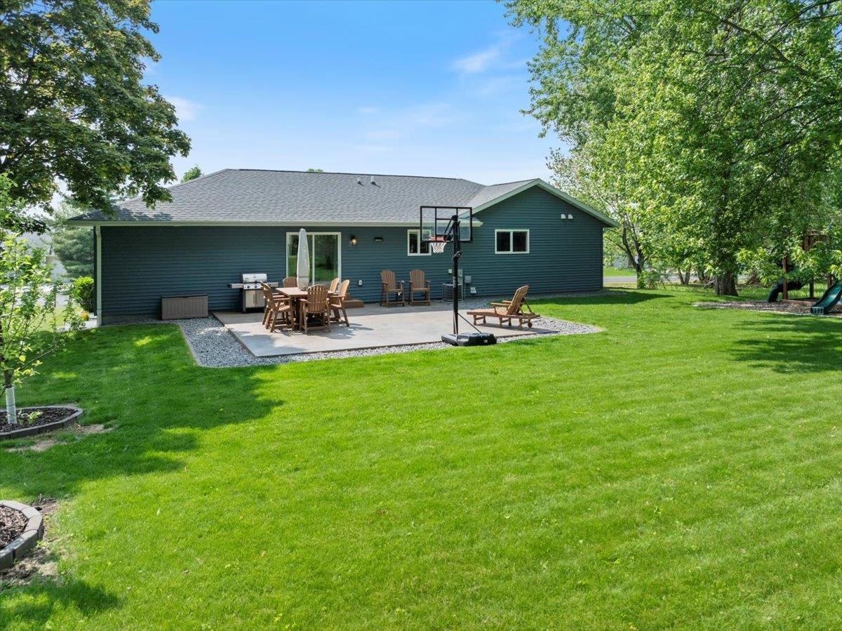 907 N SCHMIDT AVENUE, Marshfield, Wisconsin 54449, 4 Bedrooms Bedrooms, ,3 BathroomsBathrooms,Residential,For Sale,907 N SCHMIDT AVENUE,22502404