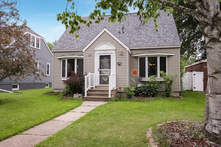 1111 S CEDAR AVENUE, Marshfield, Wisconsin 54449, 3 Bedrooms Bedrooms, ,1 BathroomBathrooms,Residential,For Sale,1111 S CEDAR AVENUE,22502424