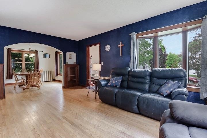 1111 S CEDAR AVENUE, Marshfield, Wisconsin 54449, 3 Bedrooms Bedrooms, ,1 BathroomBathrooms,Residential,For Sale,1111 S CEDAR AVENUE,22502424