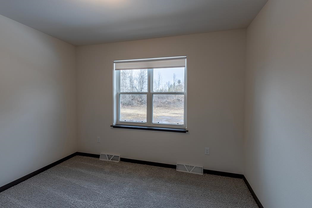910-920 GREEN PASTURES TRAIL, Plover, Wisconsin 54467, 2 Bedrooms Bedrooms, 5 Rooms Rooms,1 BathroomBathrooms,Multi-family,For Sale,910-920 GREEN PASTURES TRAIL,22502439
