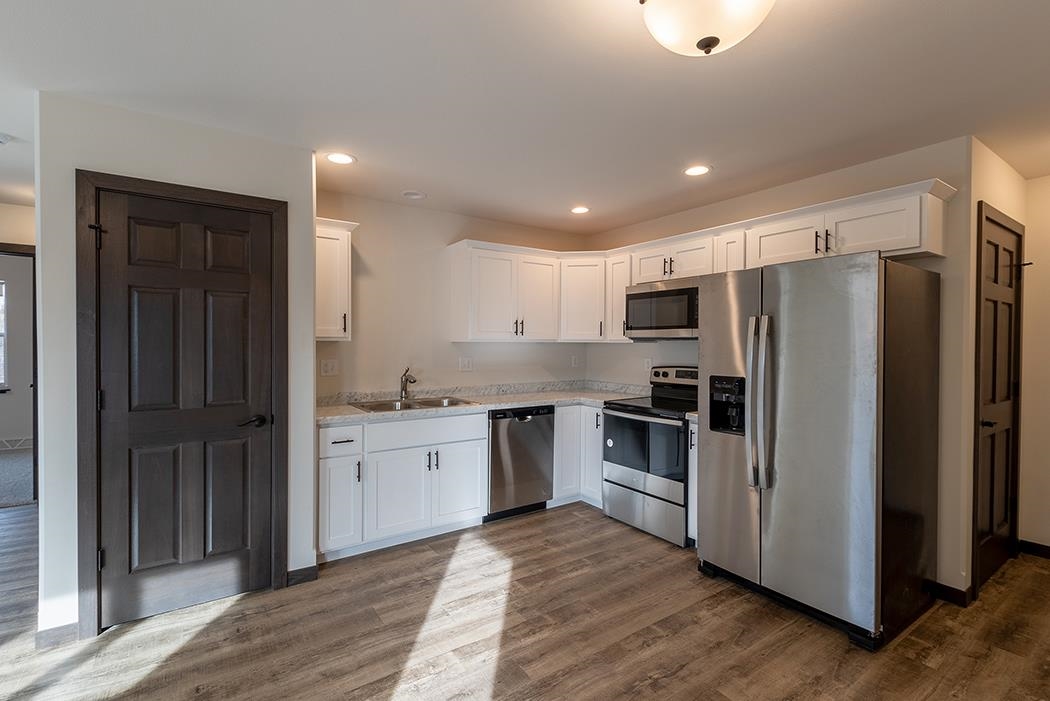 910-920 GREEN PASTURES TRAIL, Plover, Wisconsin 54467, 2 Bedrooms Bedrooms, 5 Rooms Rooms,1 BathroomBathrooms,Multi-family,For Sale,910-920 GREEN PASTURES TRAIL,22502439